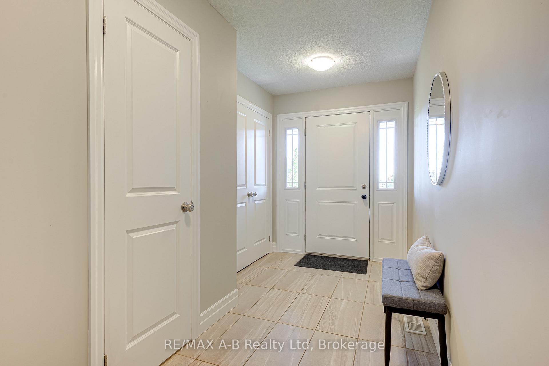 Photo 7 of 88 Davidson Drive, Stratford — HOMEH