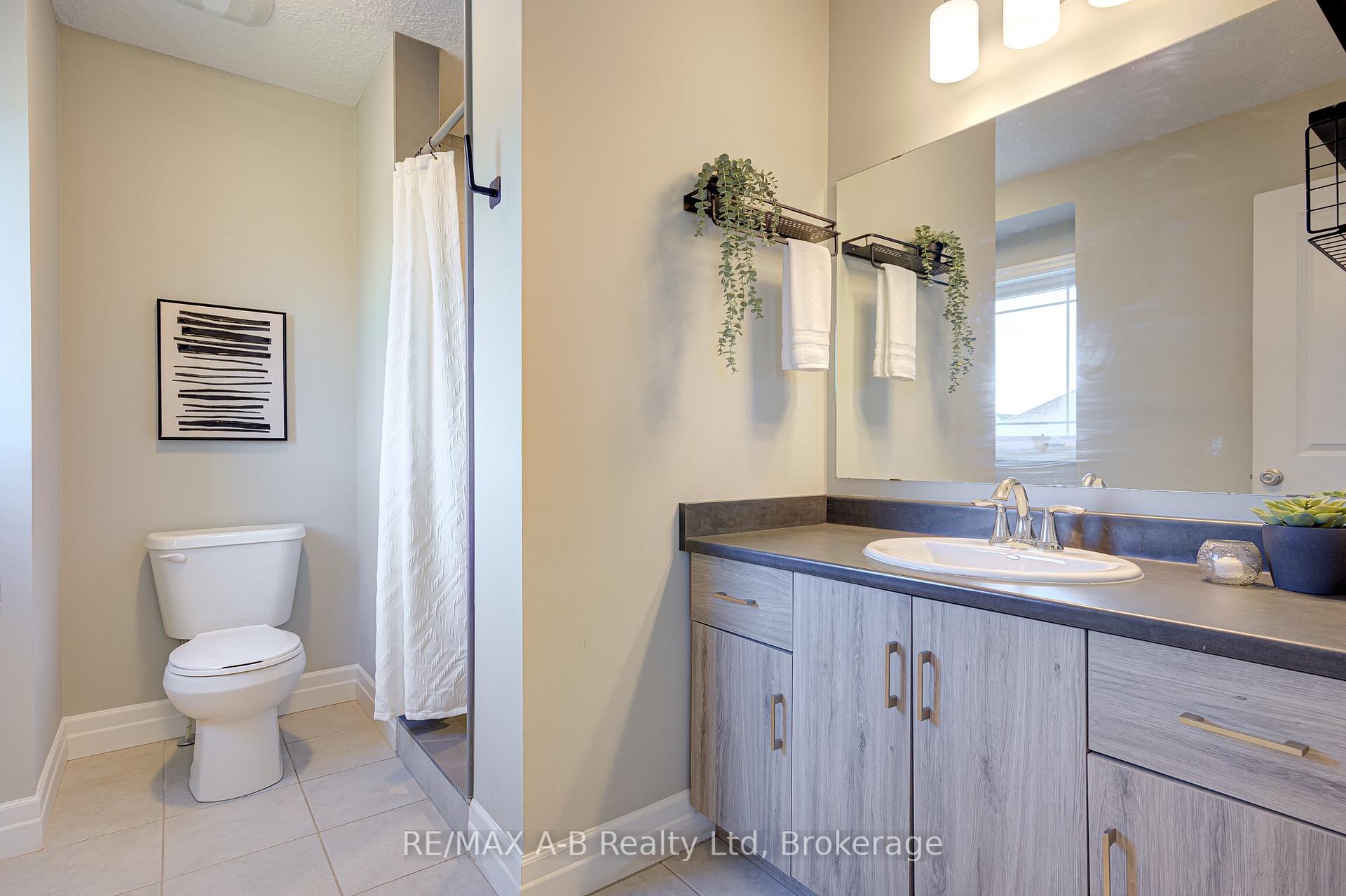 Photo 24 of 88 Davidson Drive, Stratford — HOMEH