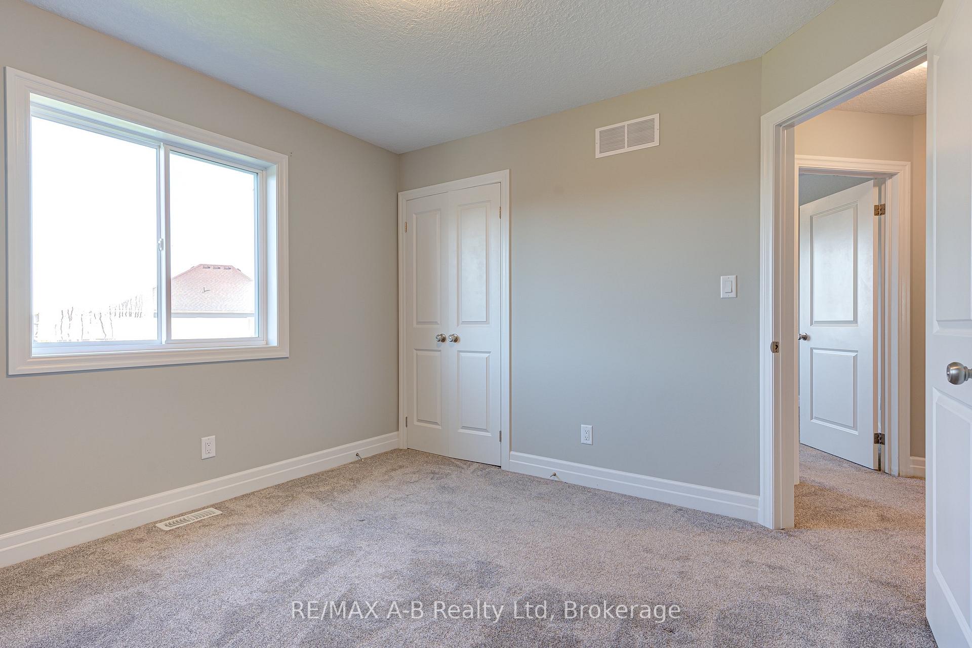 Photo 28 of 88 Davidson Drive, Stratford — HOMEH