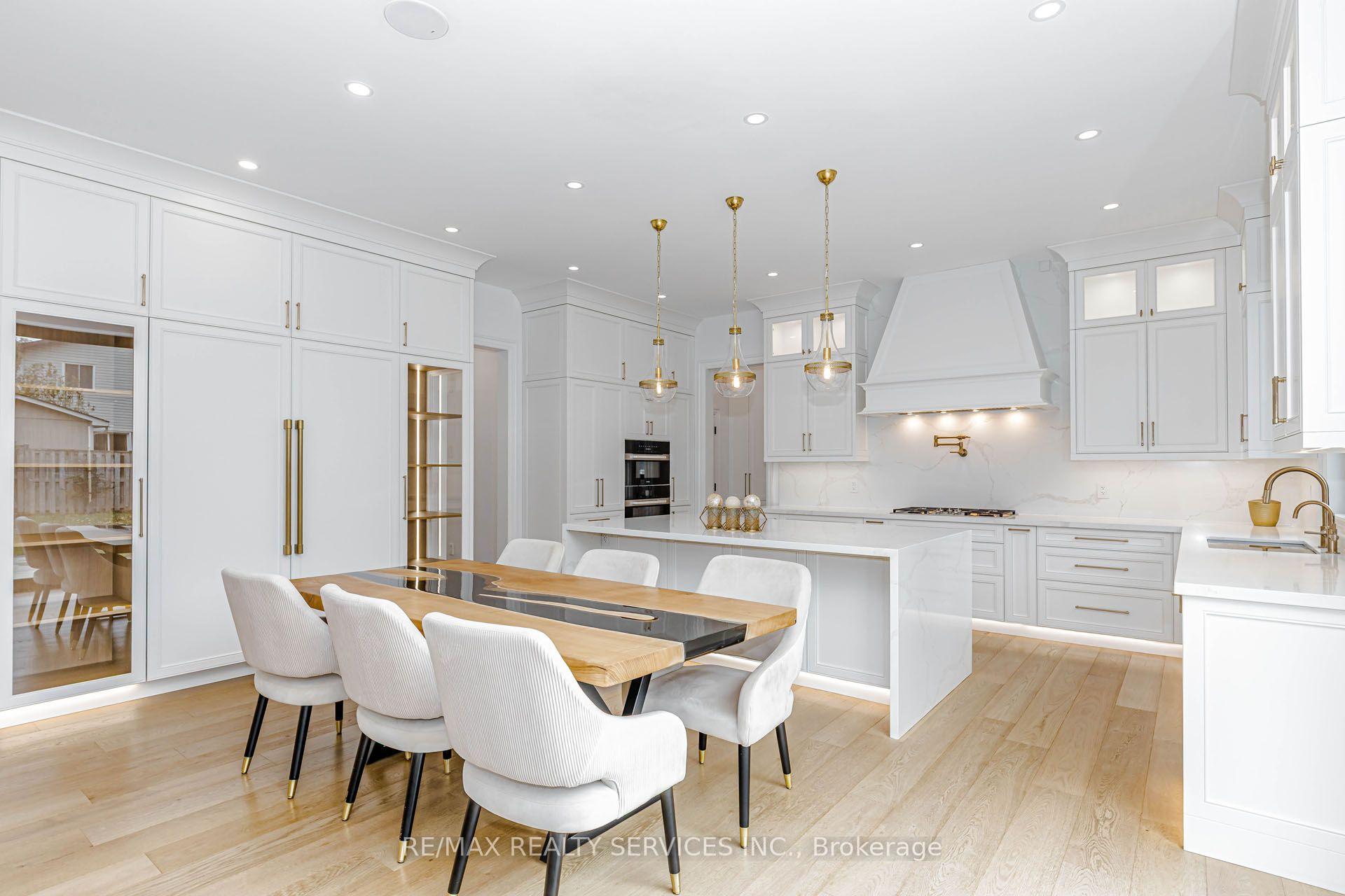 Photo 14 of 94 Vista Boulevard, Mississauga, Streetsville — HOMEH