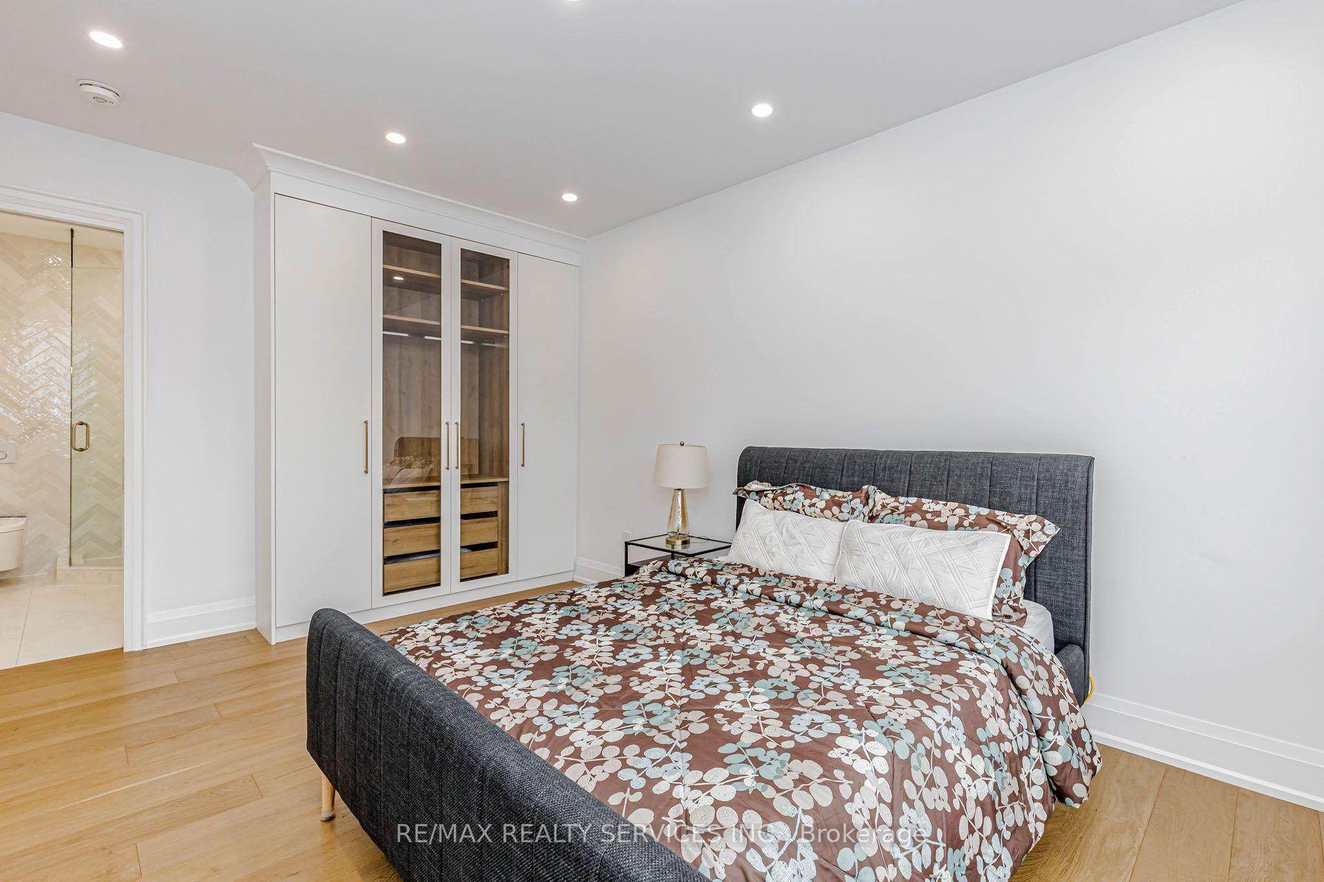 Photo 30 of 94 Vista Boulevard, Mississauga, Streetsville — HOMEH