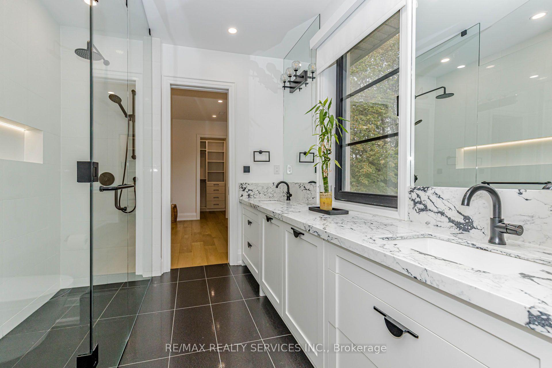 Photo 35 of 94 Vista Boulevard, Mississauga, Streetsville — HOMEH