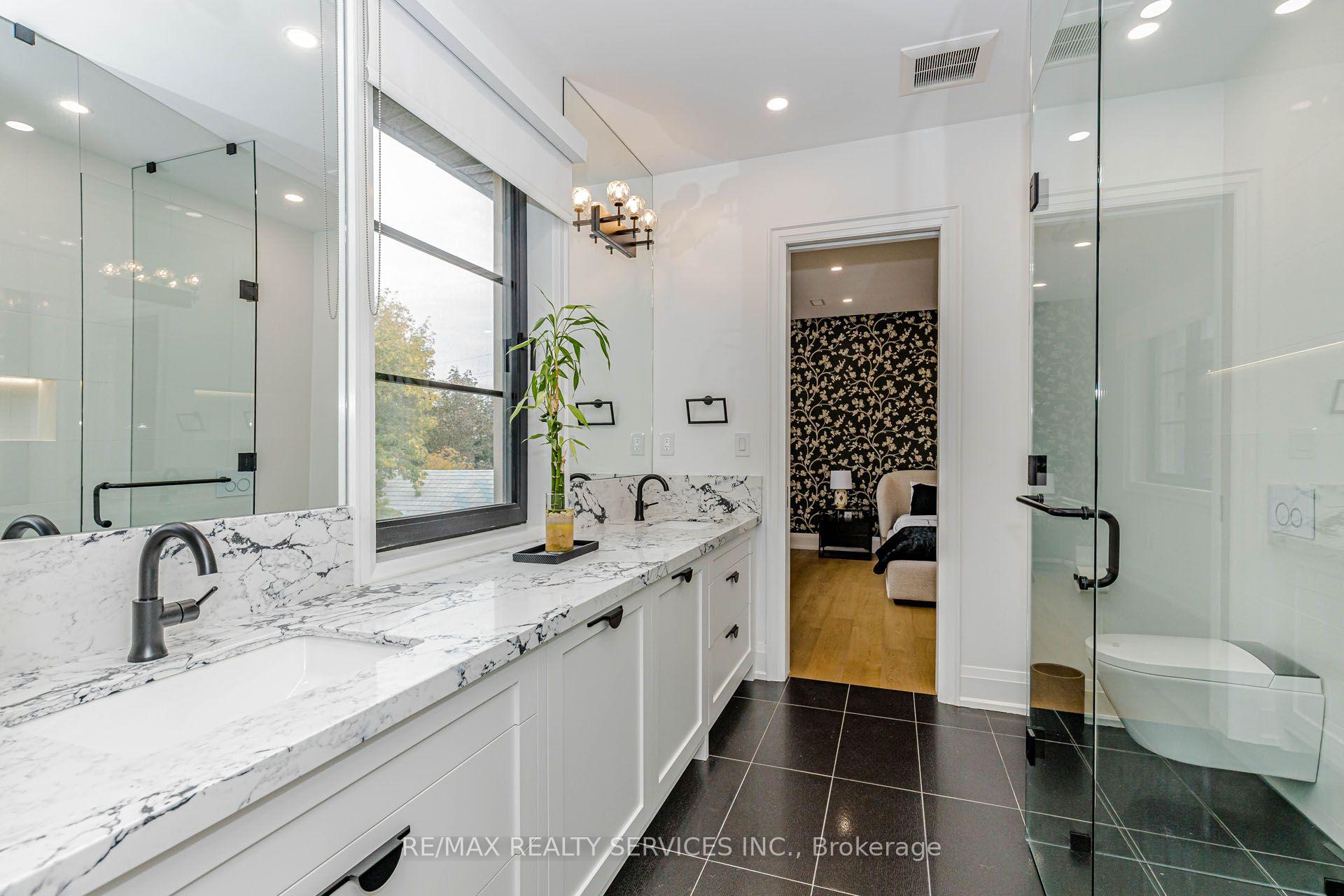 Photo 36 of 94 Vista Boulevard, Mississauga, Streetsville — HOMEH