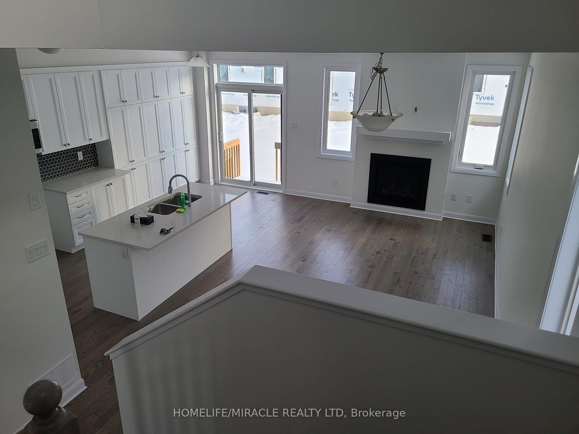 Photo 6 of 231 Clonrush Way, Ottawa, Kanata - Kanata Lakes/Heritage Hills — HOMEH