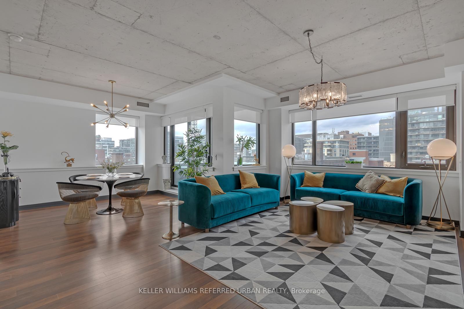 Photo 2 of Unit 710, 400 Wellington Street W, Toronto, Waterfront Communities — HOMEH