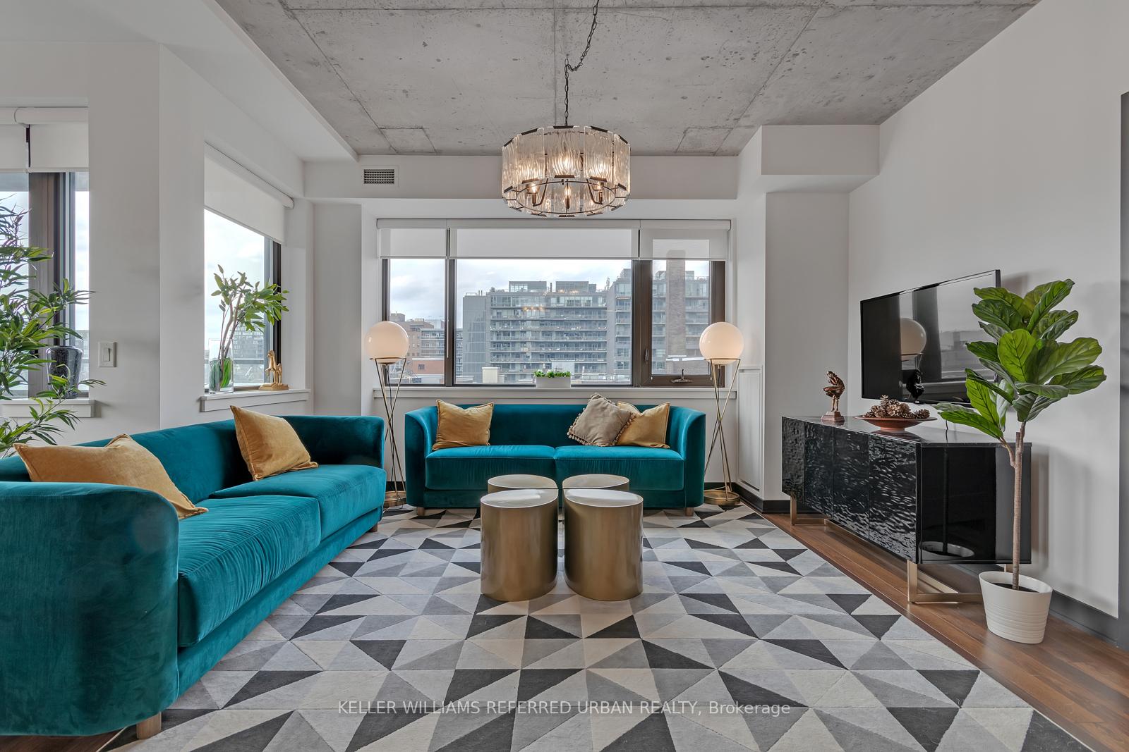 Photo 1 of Unit 710, 400 Wellington Street W, Toronto, Waterfront Communities — HOMEH
