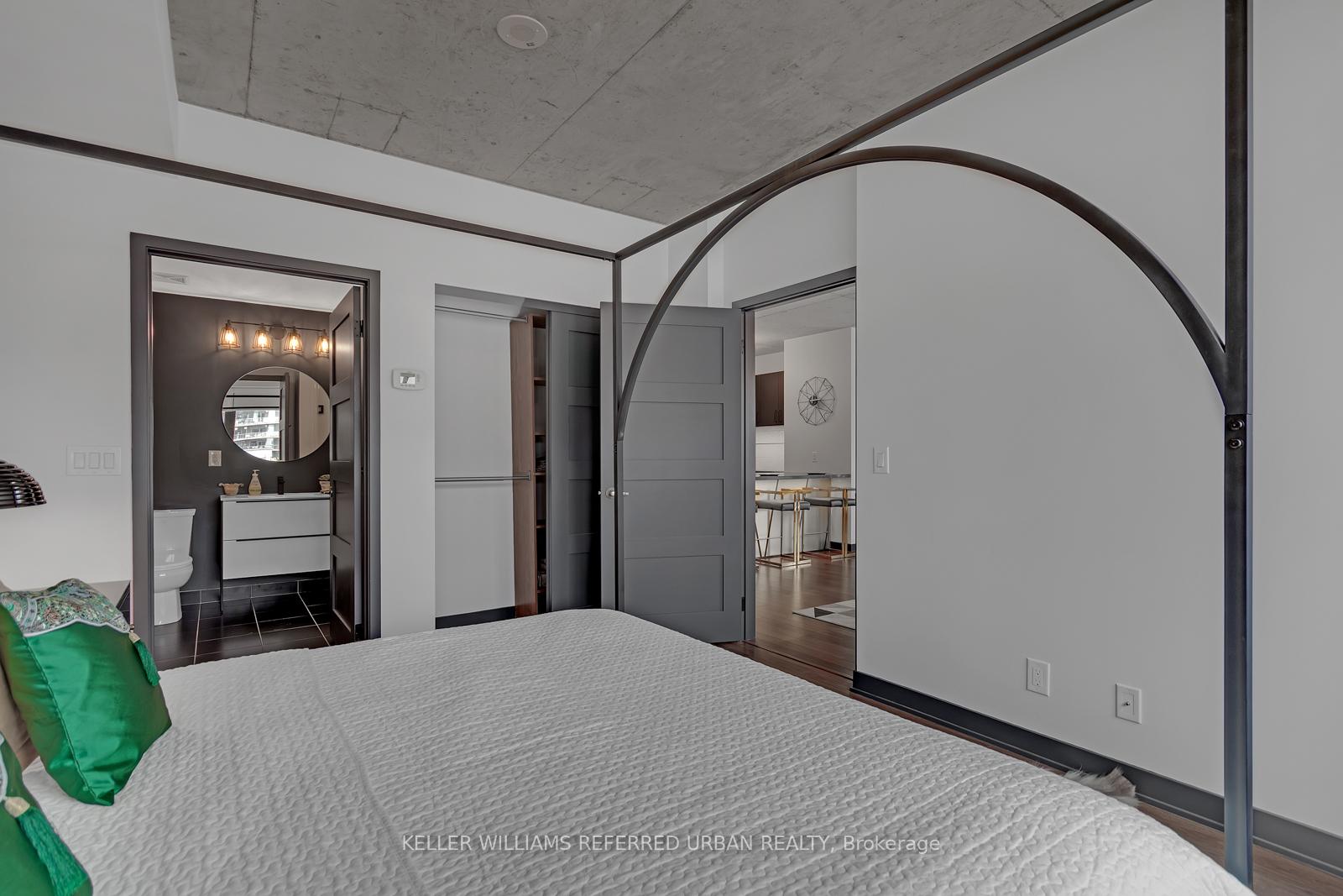Photo 13 of Unit 710, 400 Wellington Street W, Toronto, Waterfront Communities — HOMEH