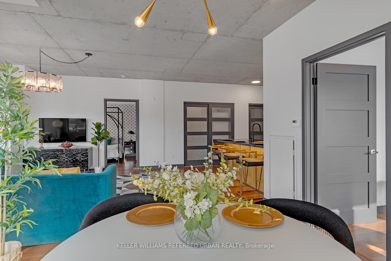 Photo 18 of Unit 710, 400 Wellington Street W, Toronto, Waterfront Communities — HOMEH