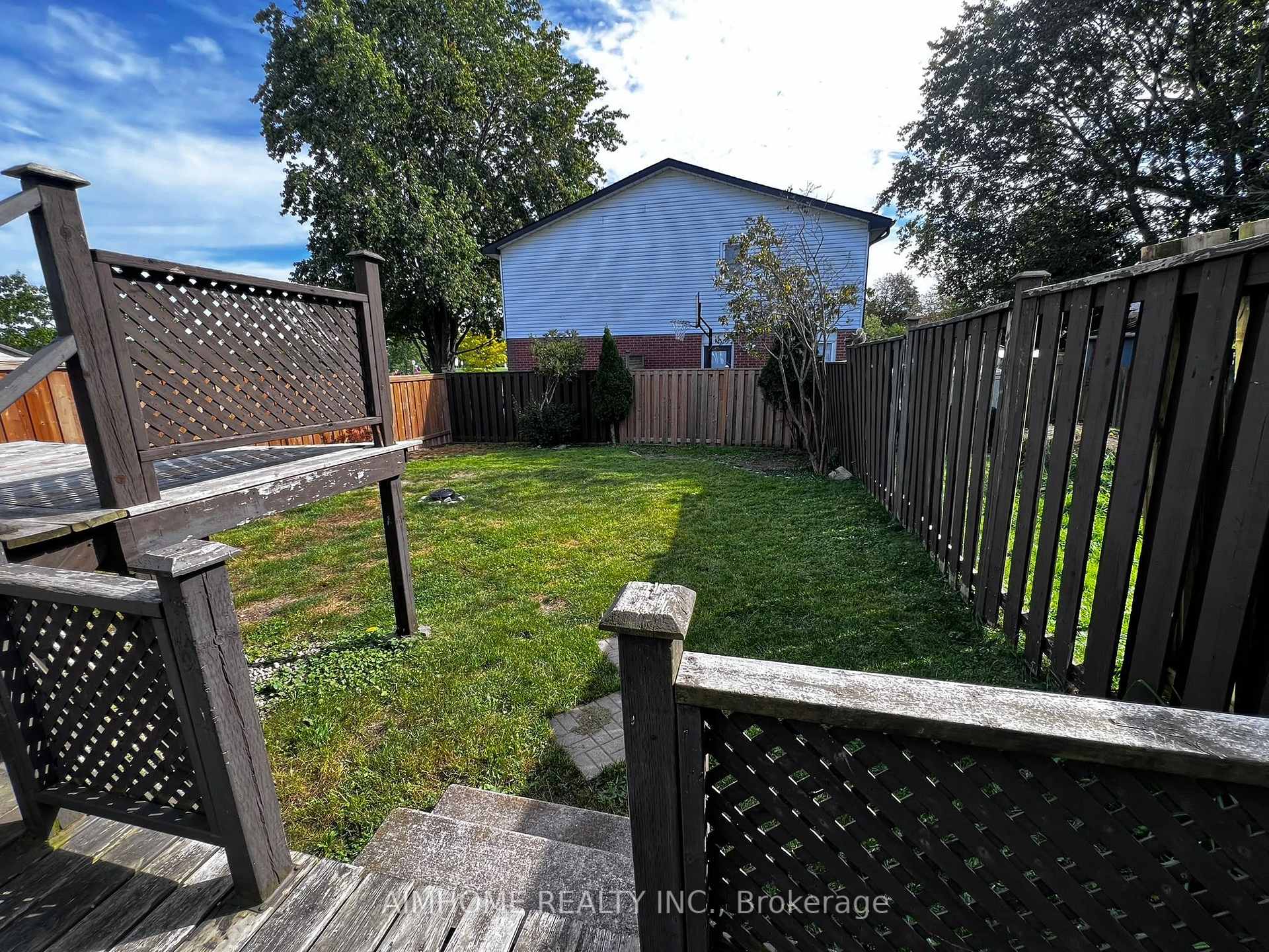 Photo 14 of 676 Balsam Crescent, Oshawa, Lakeview — HOMEH
