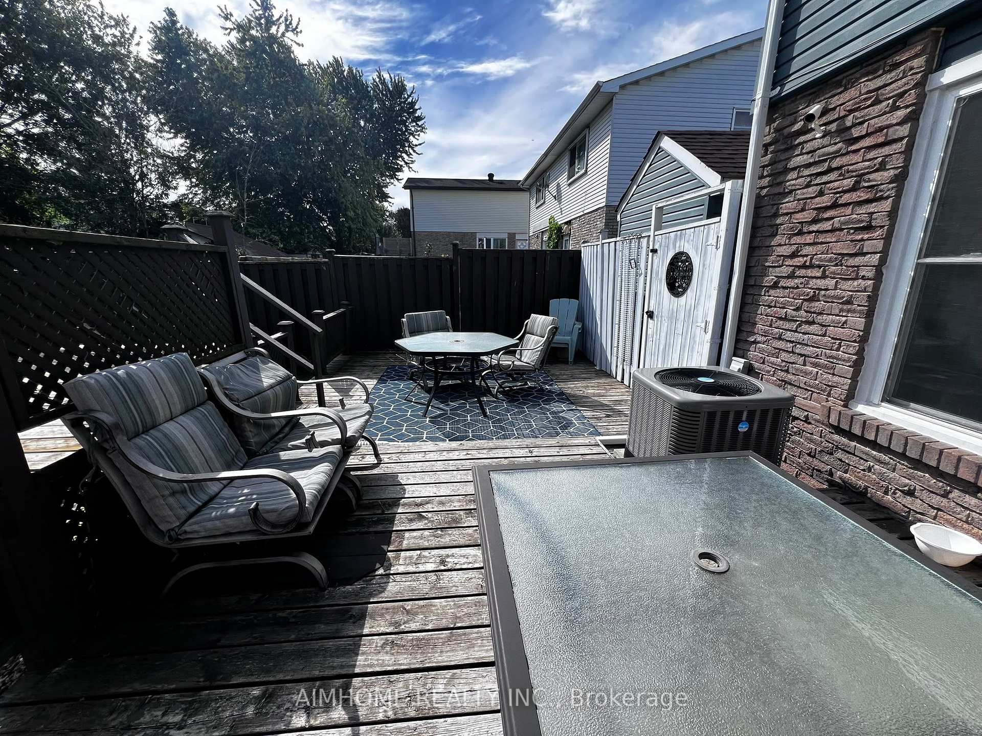 Photo 15 of 676 Balsam Crescent, Oshawa, Lakeview — HOMEH