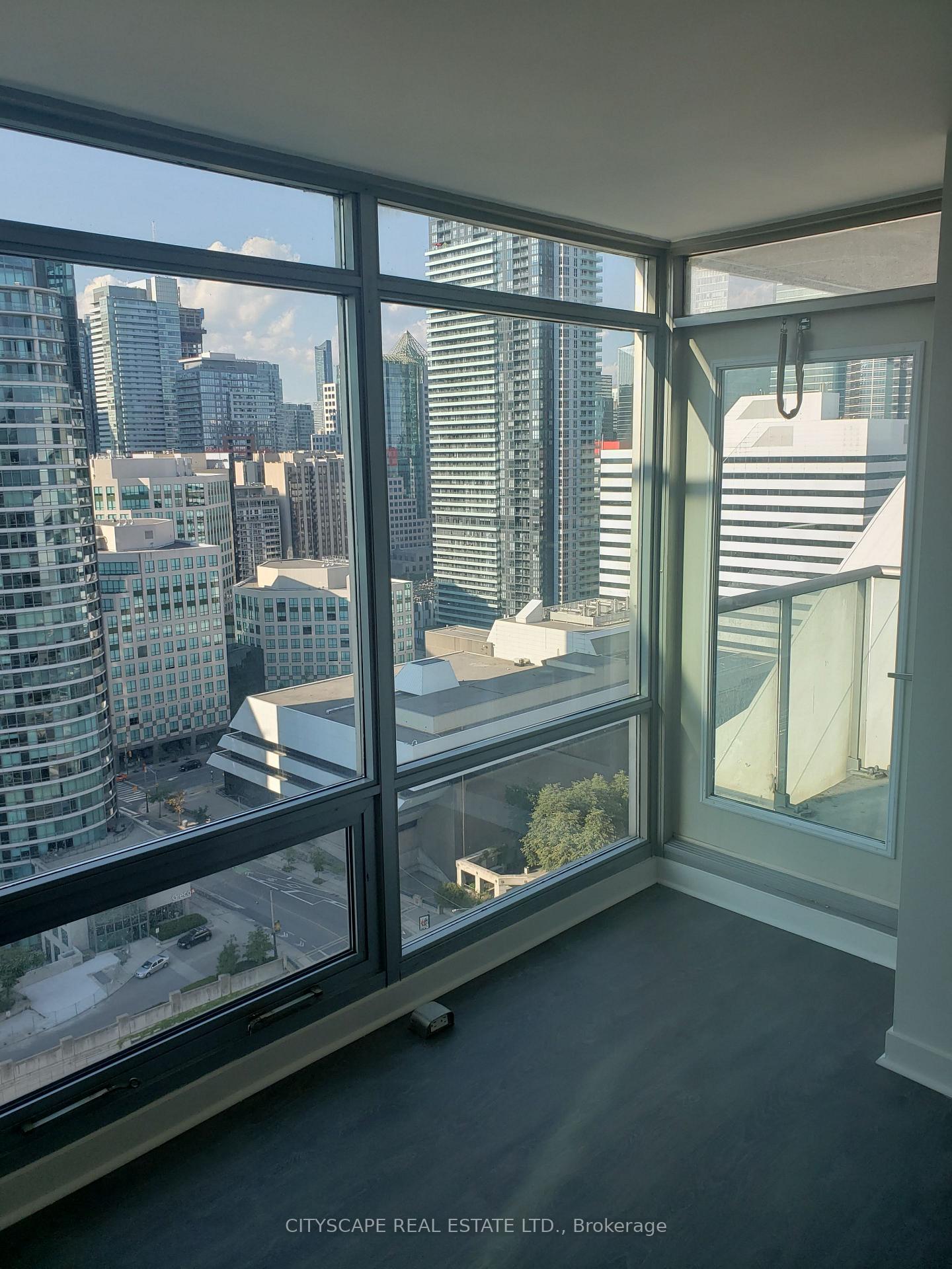 Photo 5 of Unit 2911, 81 Navy Wharf Court, Toronto, Waterfront Communities — HOMEH
