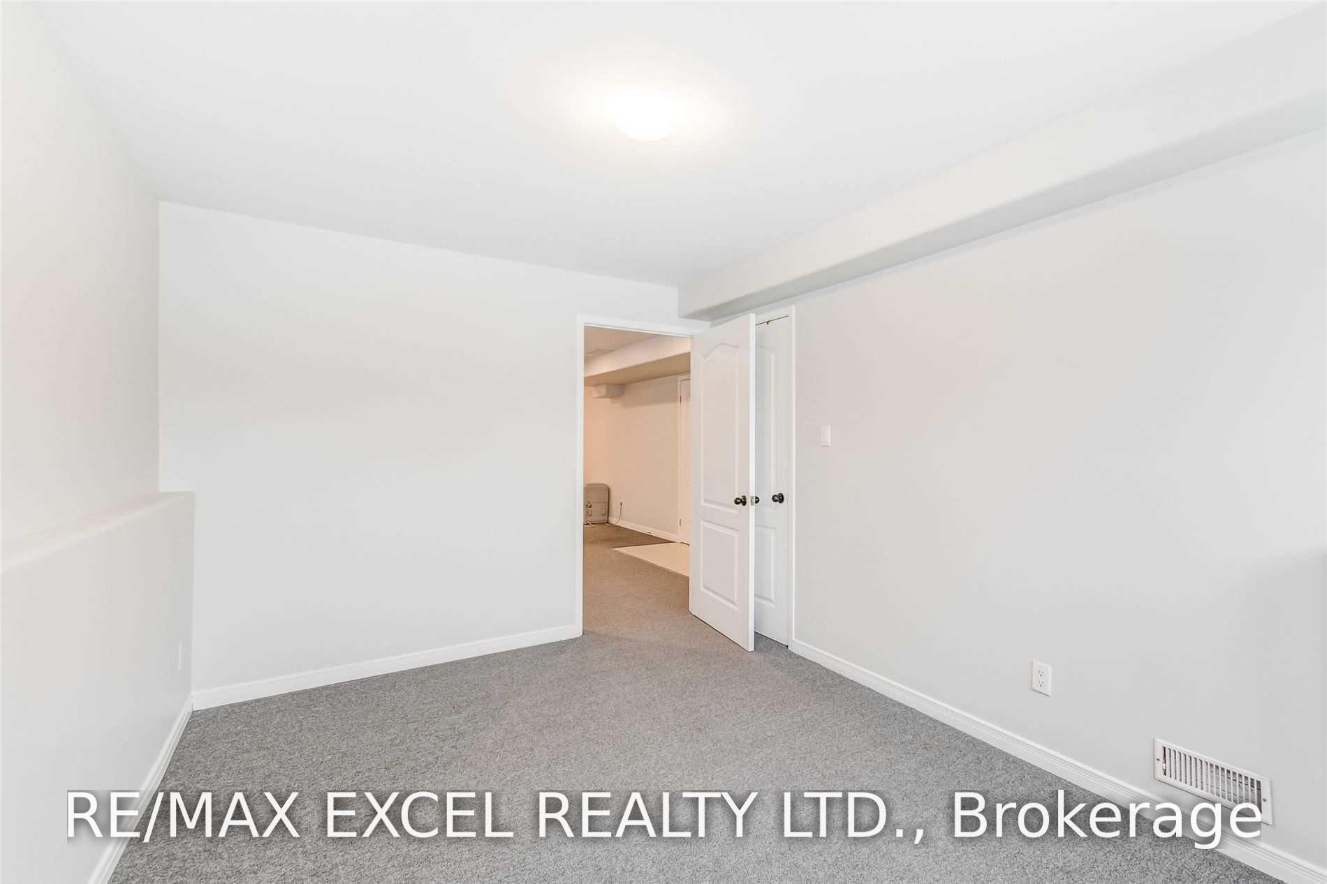 Photo 3 of Unit Bsmt, 3 Sedgewood Way, Barrie, Ardagh — HOMEH
