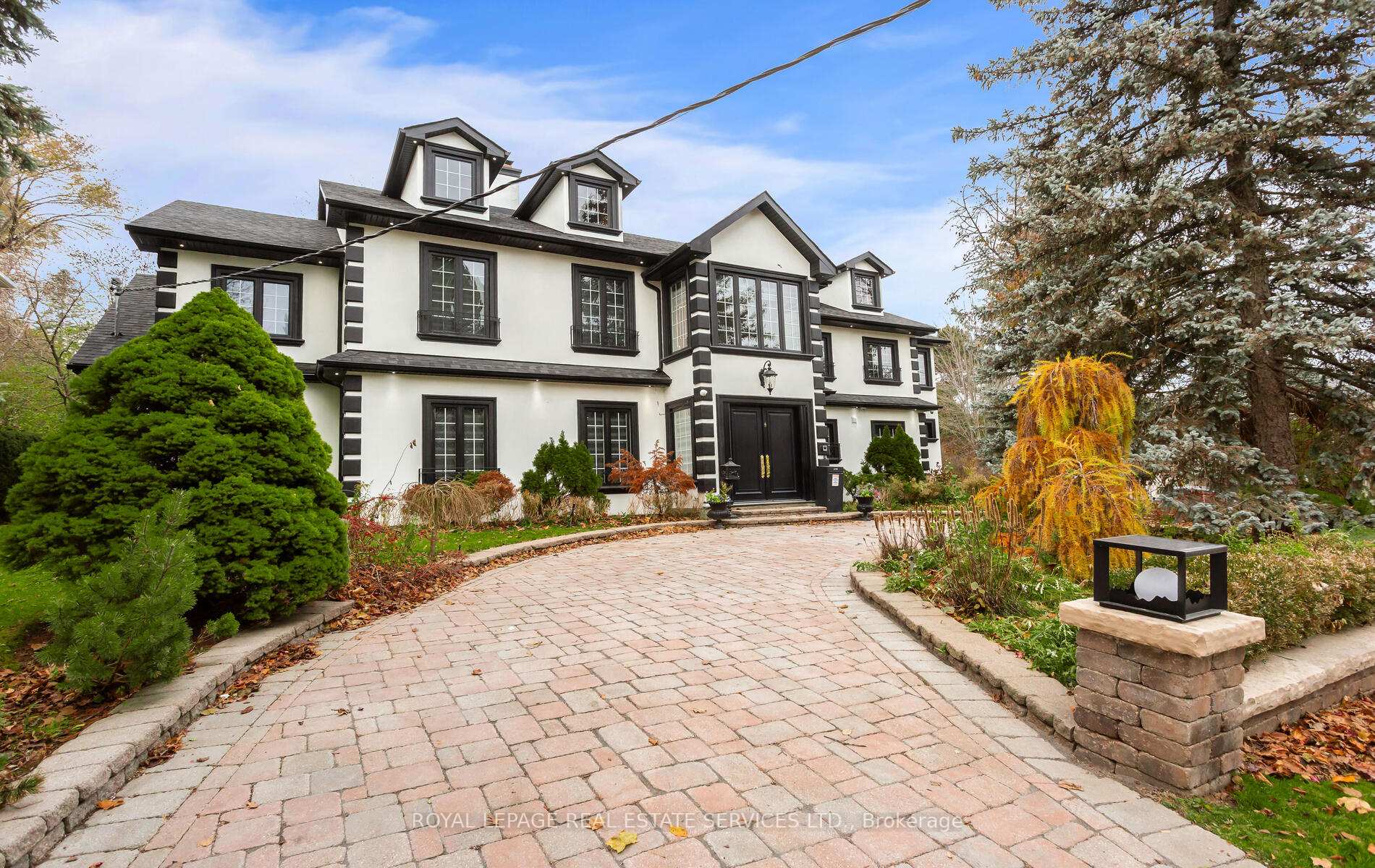 Photo 2 of 197 The Bridle Path, North York, Bridle Path-Sunnybrook-York Mills — HOMEH
