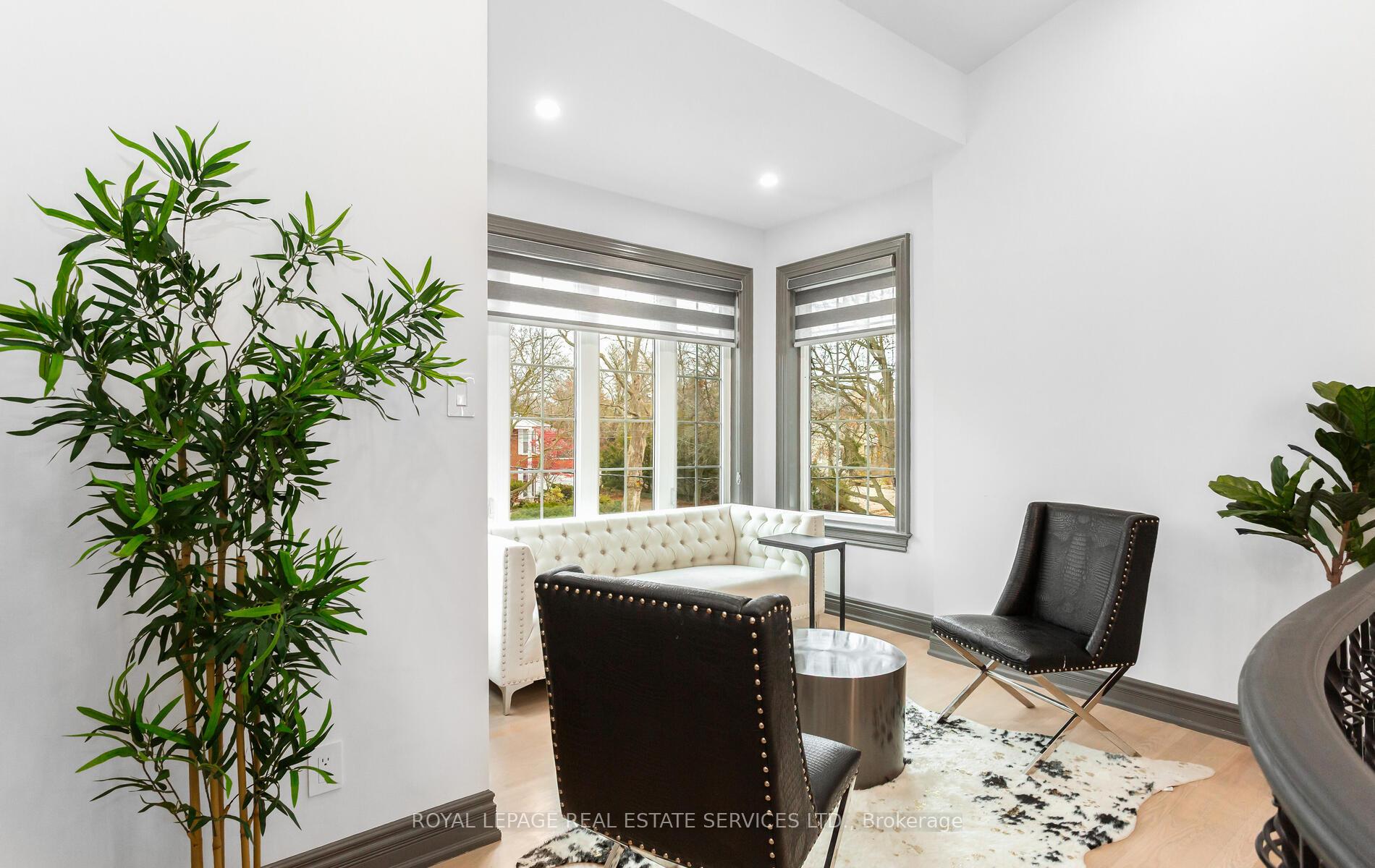 Photo 22 of 197 The Bridle Path, North York, Bridle Path-Sunnybrook-York Mills — HOMEH