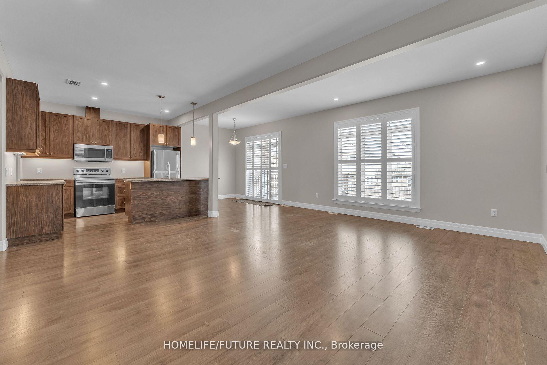 Photo 5 of 1508 Berkshire Drive, Kingston, City Northwest — HOMEH