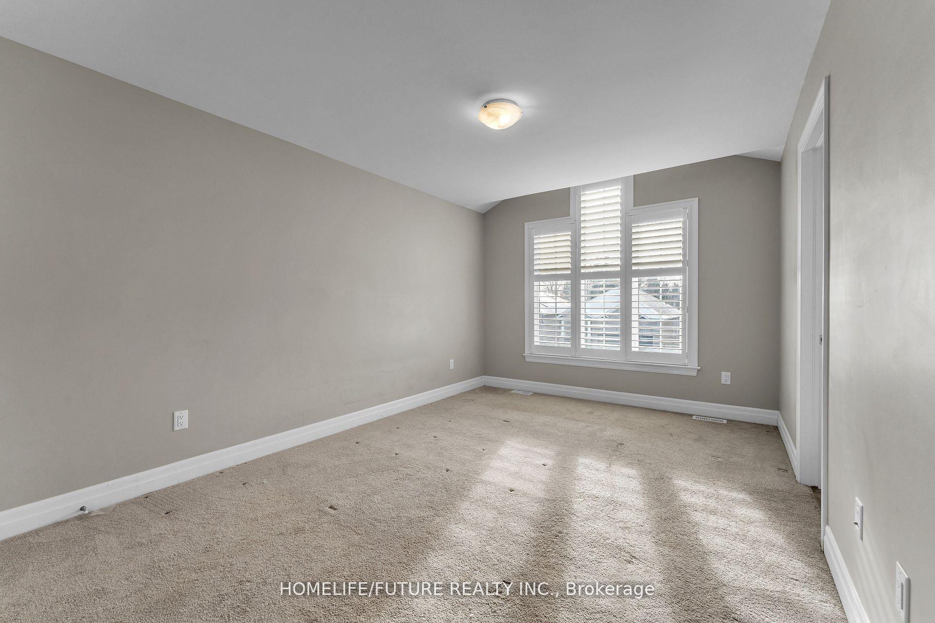 Photo 17 of 1508 Berkshire Drive, Kingston, City Northwest — HOMEH