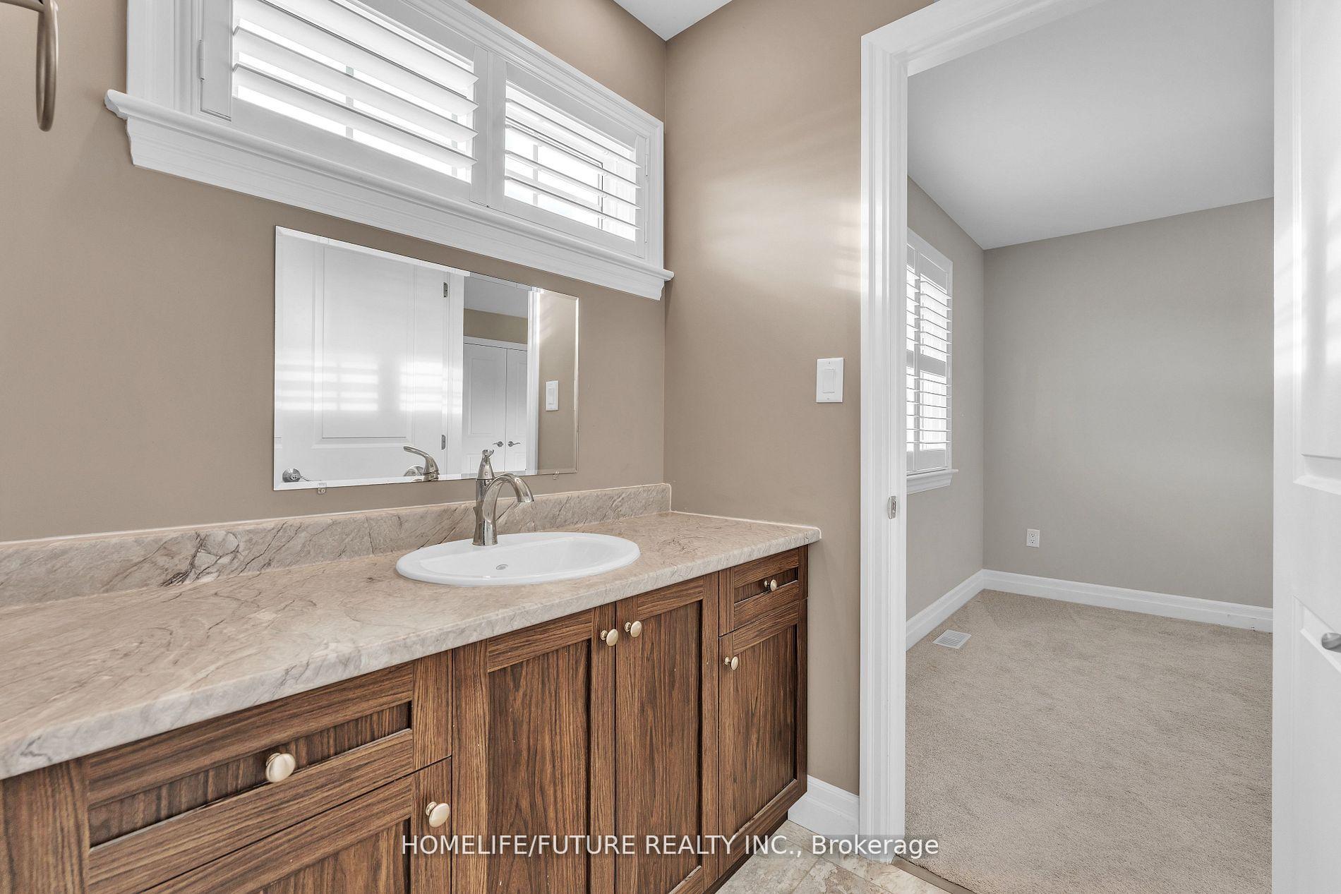 Photo 19 of 1508 Berkshire Drive, Kingston, City Northwest — HOMEH