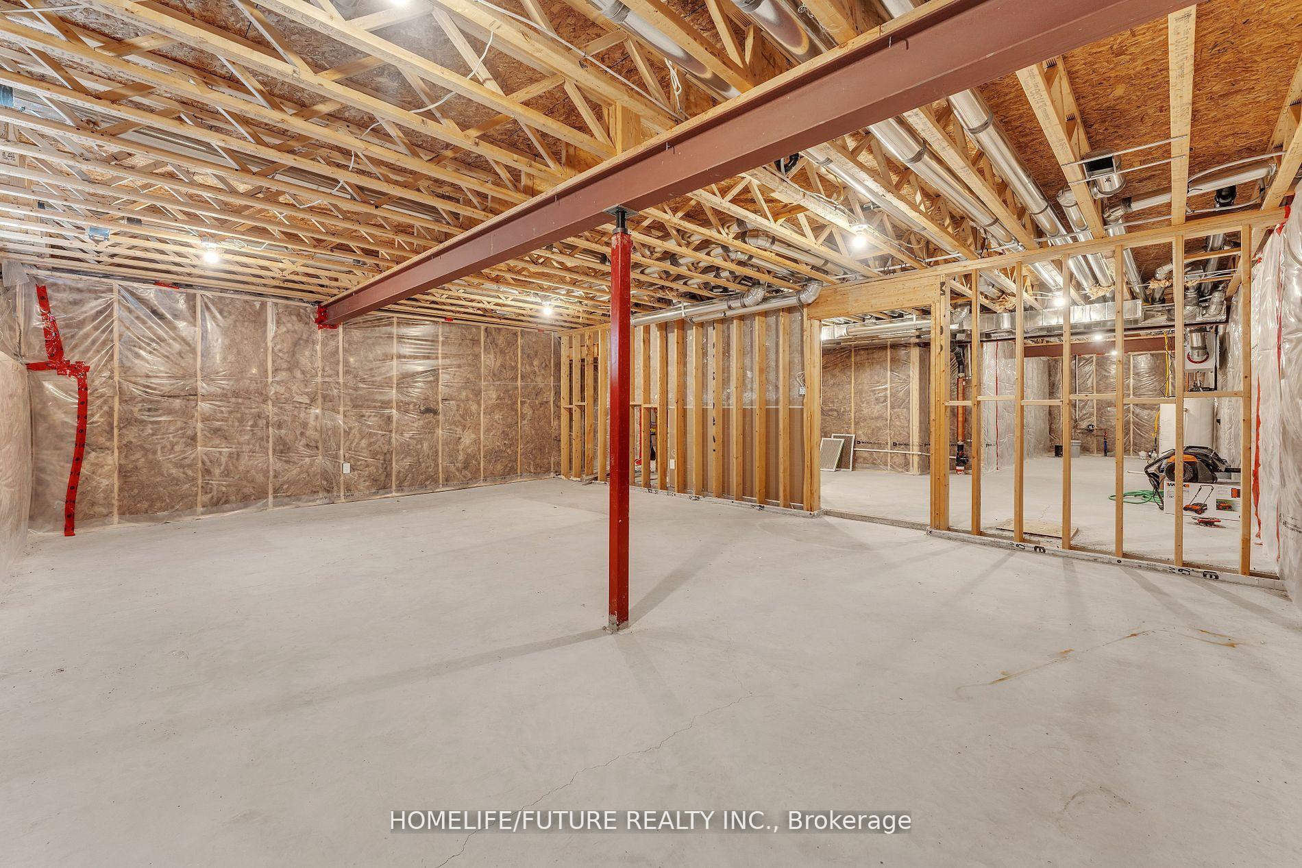 Photo 23 of 1508 Berkshire Drive, Kingston, City Northwest — HOMEH