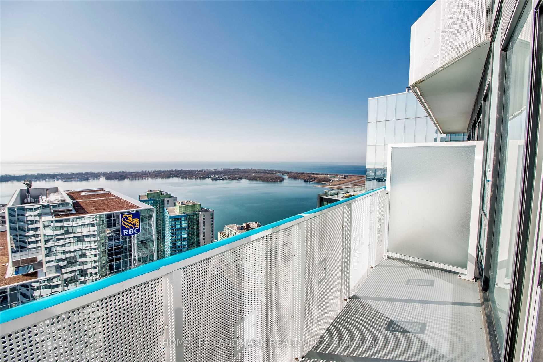 Photo 10 of Unit 4908, 100 Harbour Street, Toronto, Waterfront Communities — HOMEH