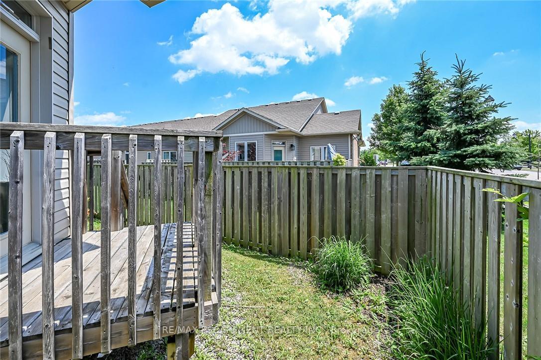 Photo 50 of 14 Ecker Lane, Hamilton, Binbrook — HOMEH