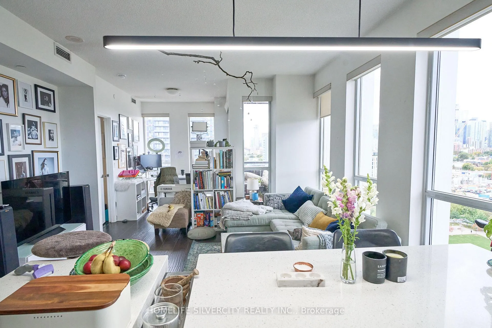 Photo 13 of Unit 1609, 170 Sumach Street, Toronto, Regent Park — HOMEH