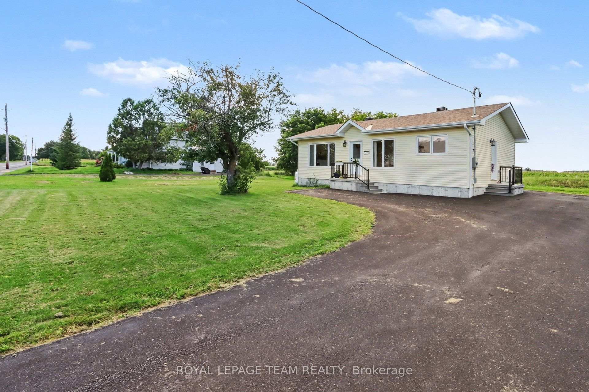 Photo 23 of 12303 County 5 Road, North Dundas, North Dundas (Winchester) Twp — HOMEH