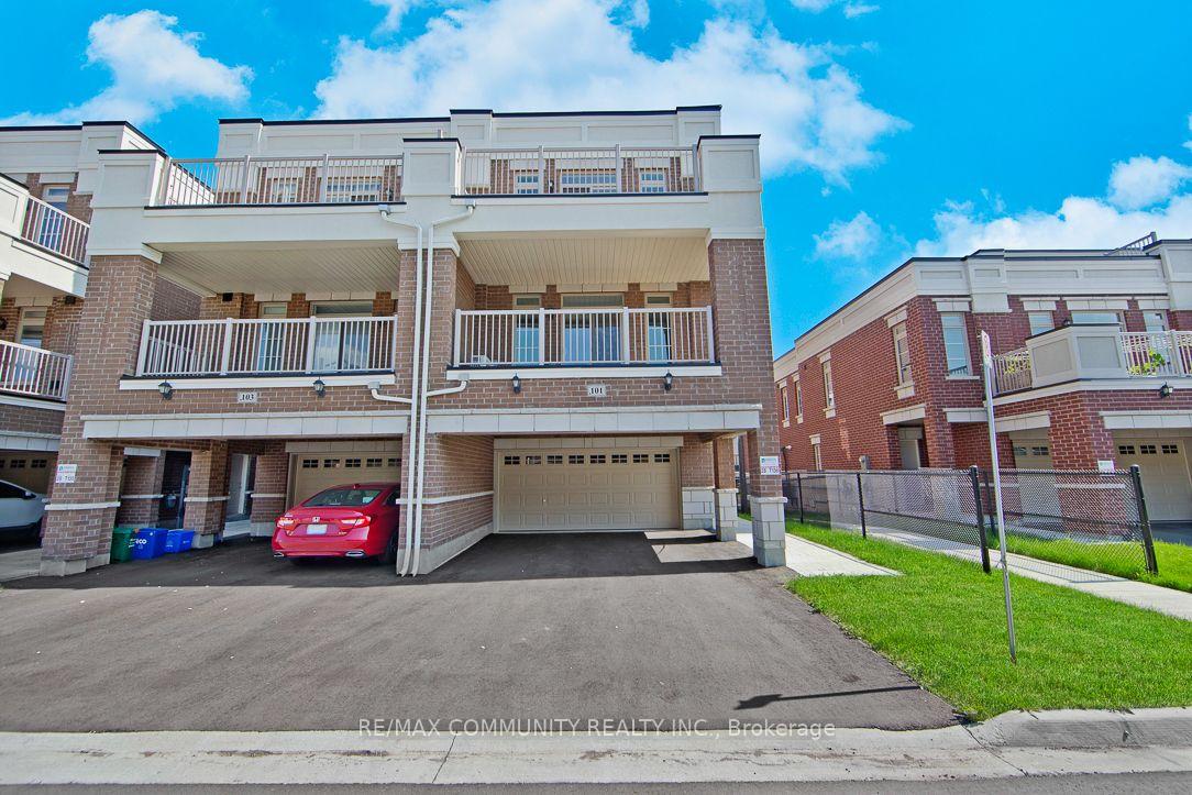 Photo 1 of Unit B, 101 Luzon Avenue, Markham, Box Grove — HOMEH