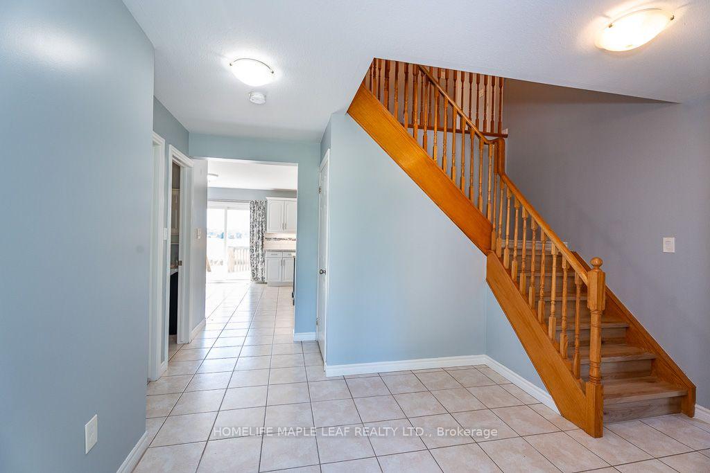 Photo 8 of 3501 Mccarthy Drive, Clearview, New Lowell — HOMEH