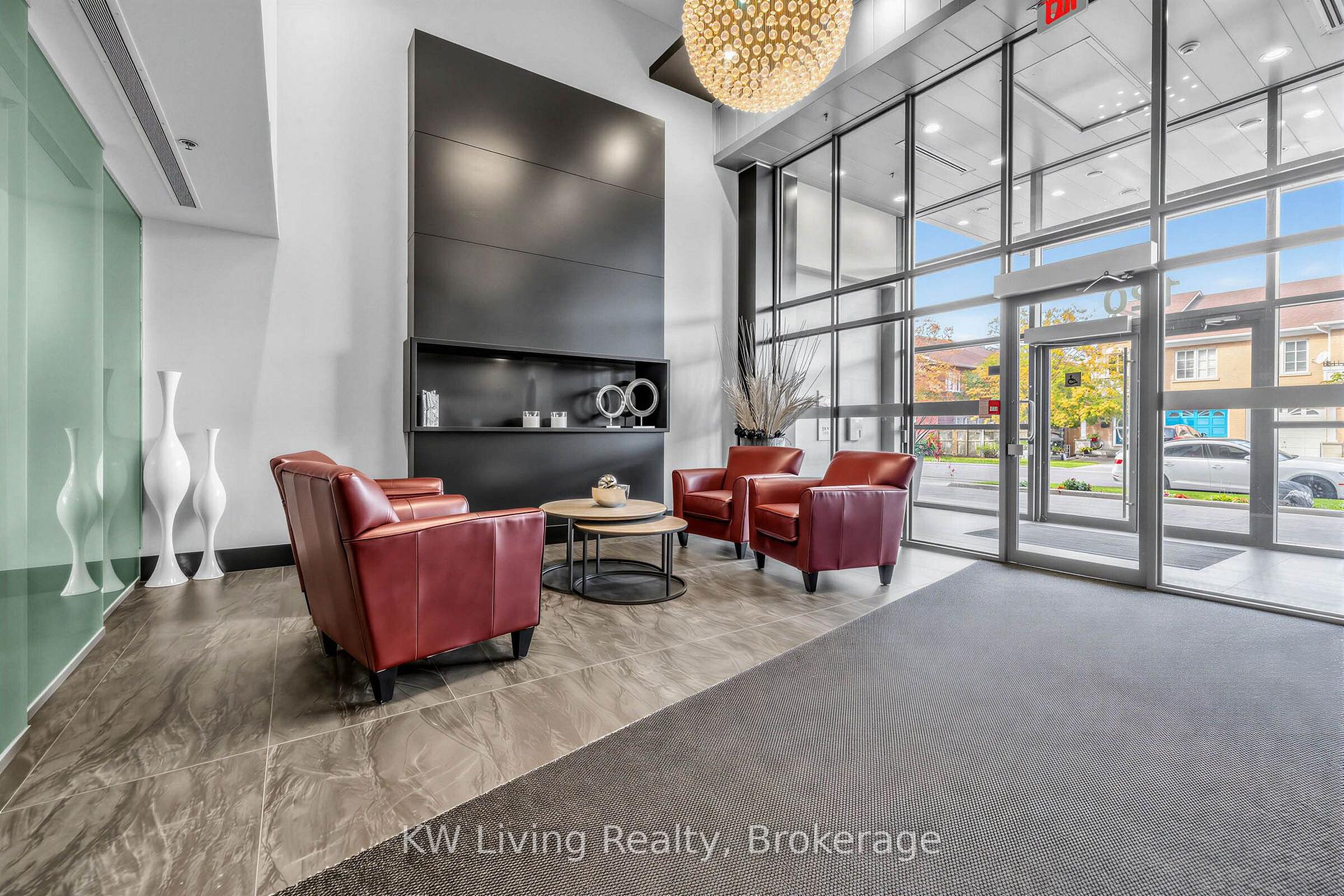 Photo 3 of Unit 819, 120 Dallimore Circle, North York, Banbury-Don Mills — HOMEH