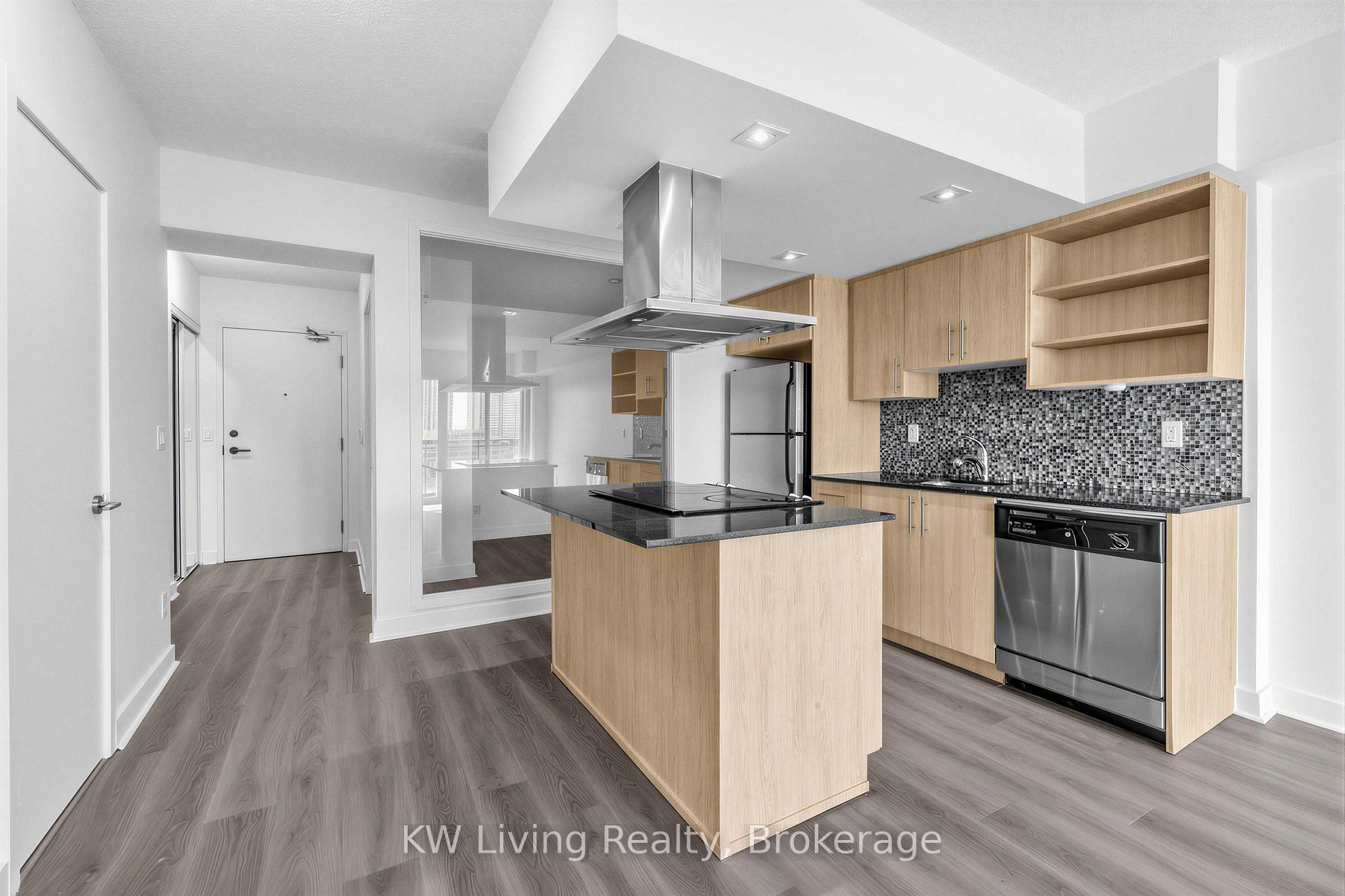 Photo 23 of Unit 819, 120 Dallimore Circle, North York, Banbury-Don Mills — HOMEH
