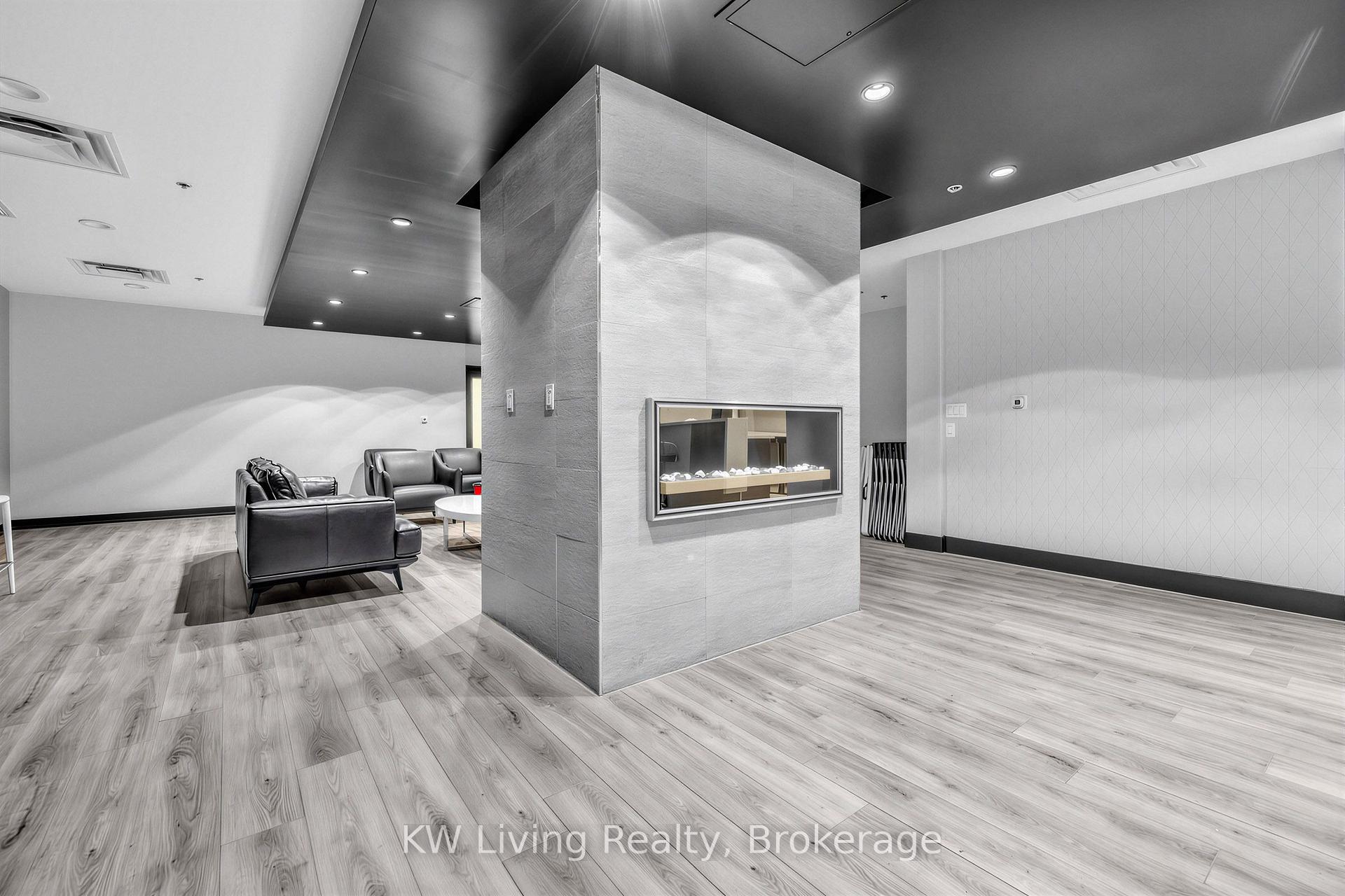 Photo 58 of Unit 819, 120 Dallimore Circle, North York, Banbury-Don Mills — HOMEH