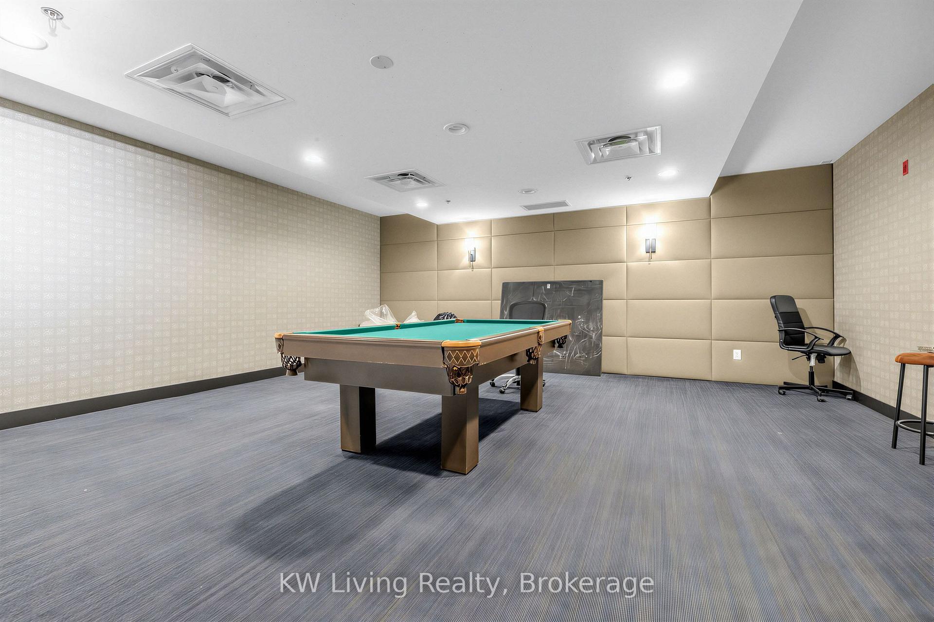 Photo 59 of Unit 819, 120 Dallimore Circle, North York, Banbury-Don Mills — HOMEH