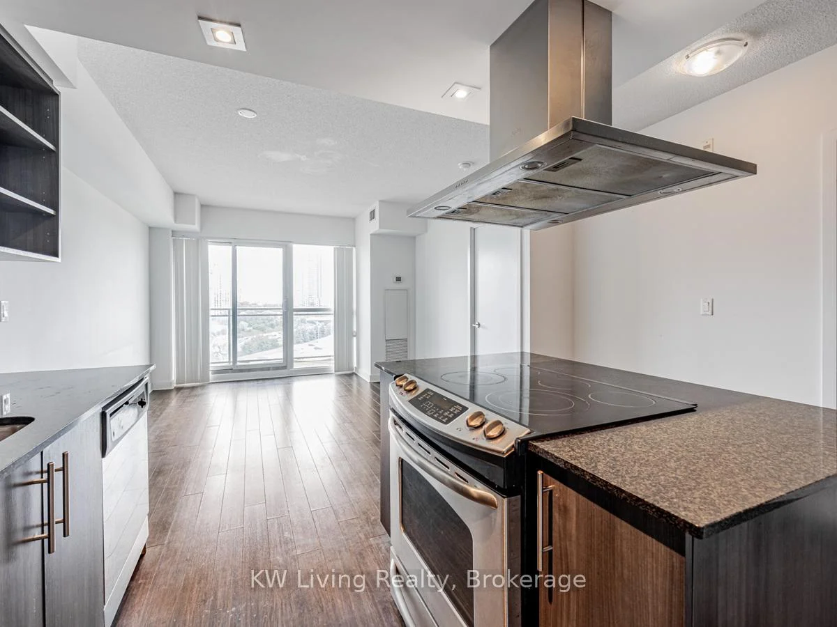 Photo 28 of Unit 819, 120 Dallimore Circle, North York, Banbury-Don Mills — HOMEH