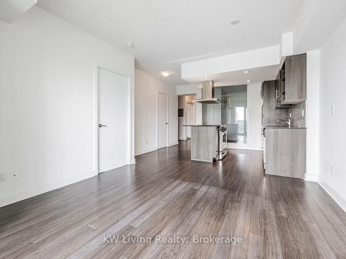 Photo 34 of Unit 819, 120 Dallimore Circle, North York, Banbury-Don Mills — HOMEH