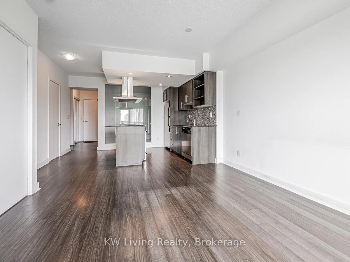 Photo 35 of Unit 819, 120 Dallimore Circle, North York, Banbury-Don Mills — HOMEH