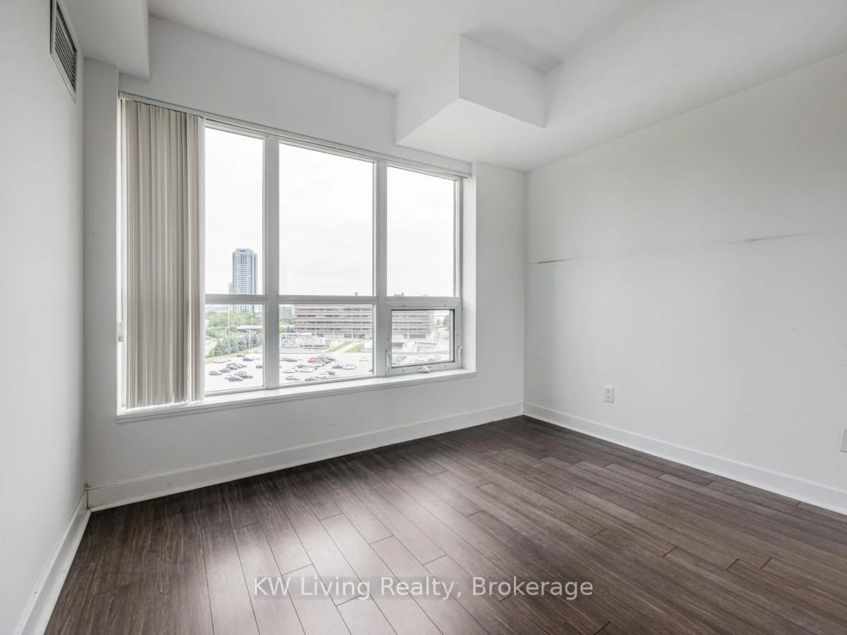 Photo 38 of Unit 819, 120 Dallimore Circle, North York, Banbury-Don Mills — HOMEH