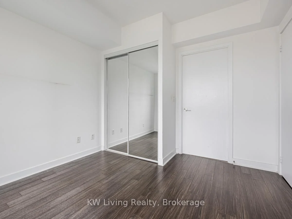 Photo 42 of Unit 819, 120 Dallimore Circle, North York, Banbury-Don Mills — HOMEH