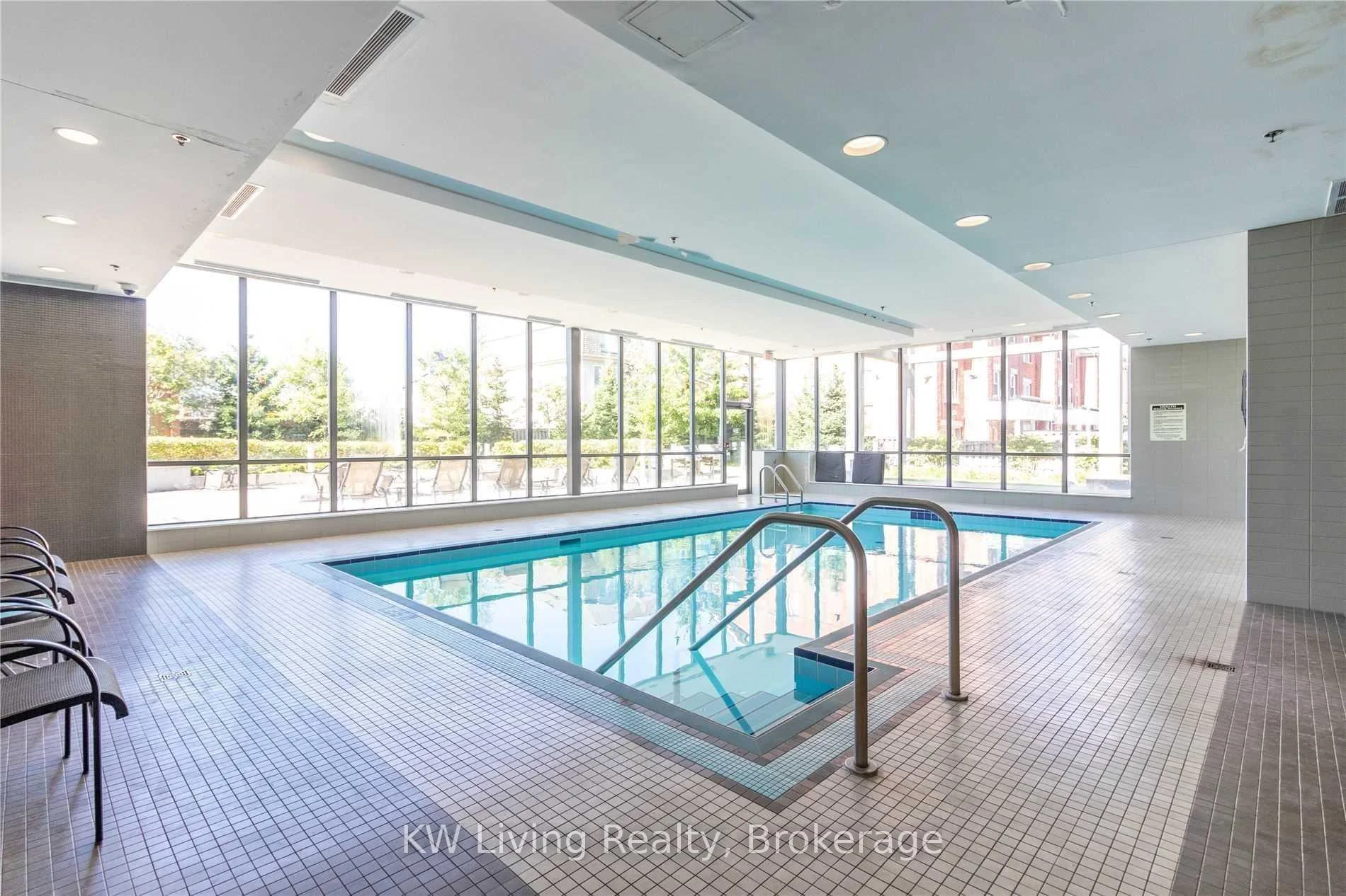 Photo 57 of Unit 819, 120 Dallimore Circle, North York, Banbury-Don Mills — HOMEH
