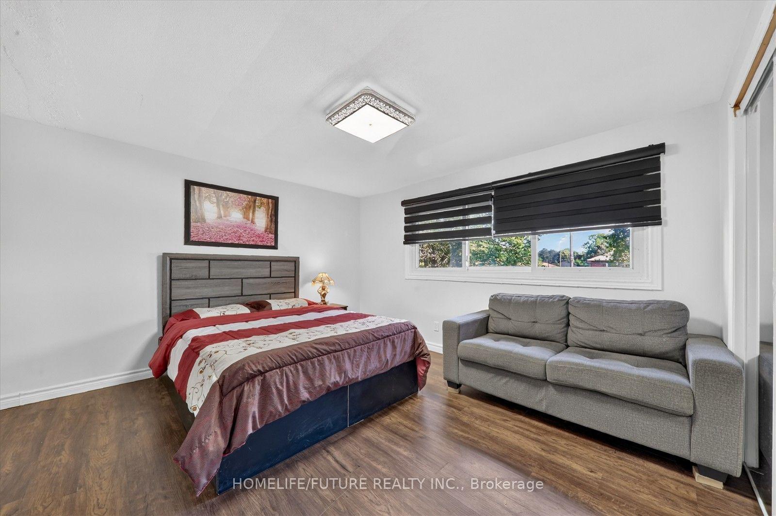 Photo 19 of 163 Labrador Drive, Oshawa, Donevan — HOMEH