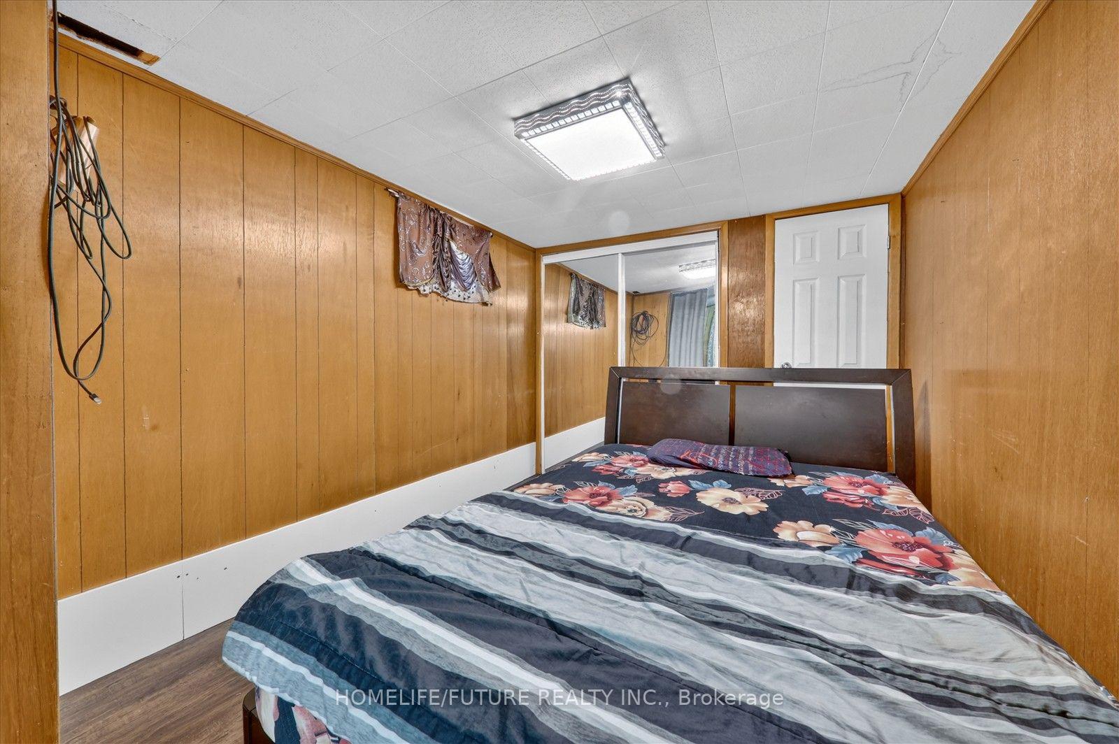 Photo 23 of 163 Labrador Drive, Oshawa, Donevan — HOMEH
