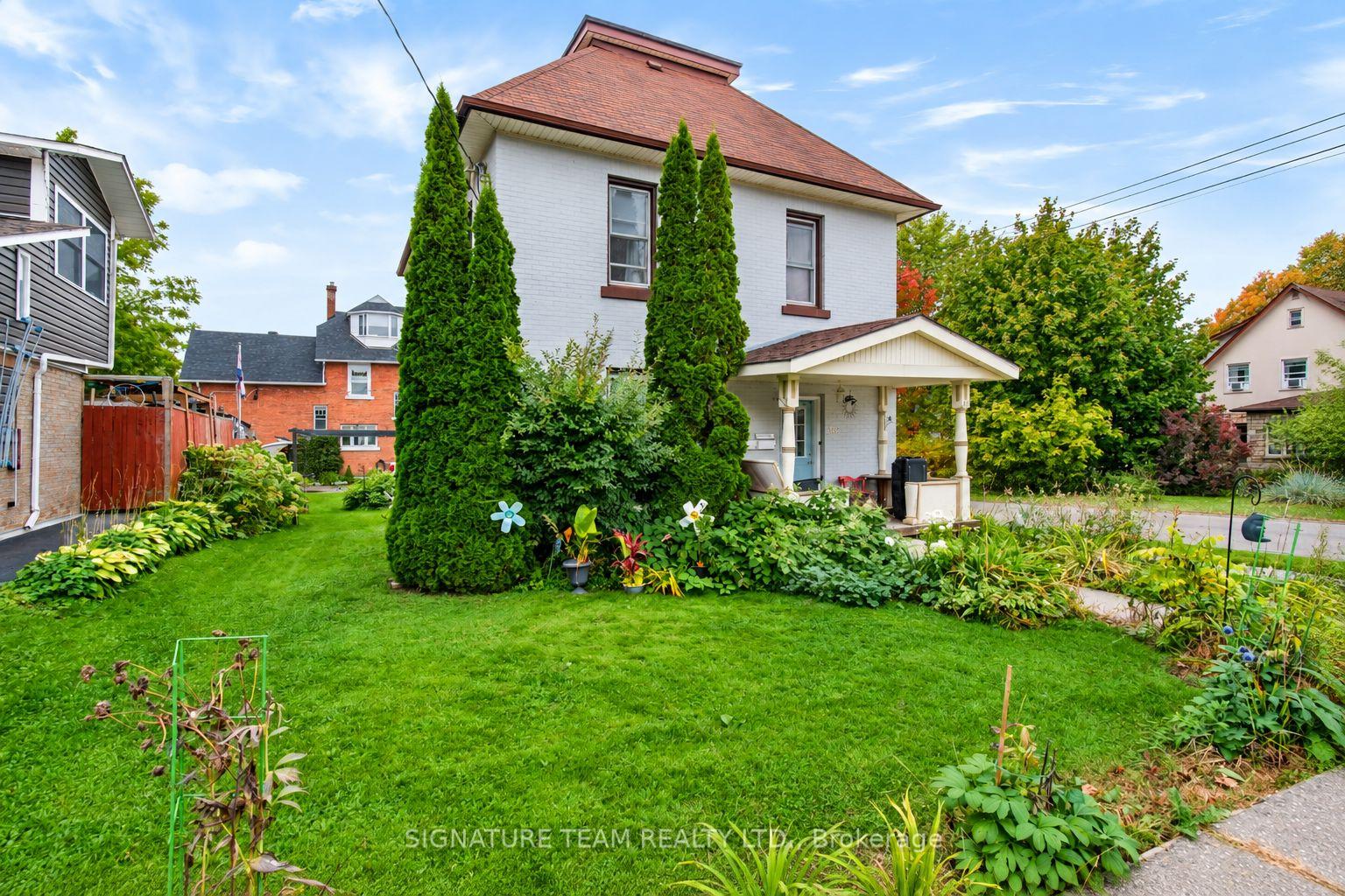 Photo 2 of 256 Maple Avenue, Pembroke, Pembroke — HOMEH