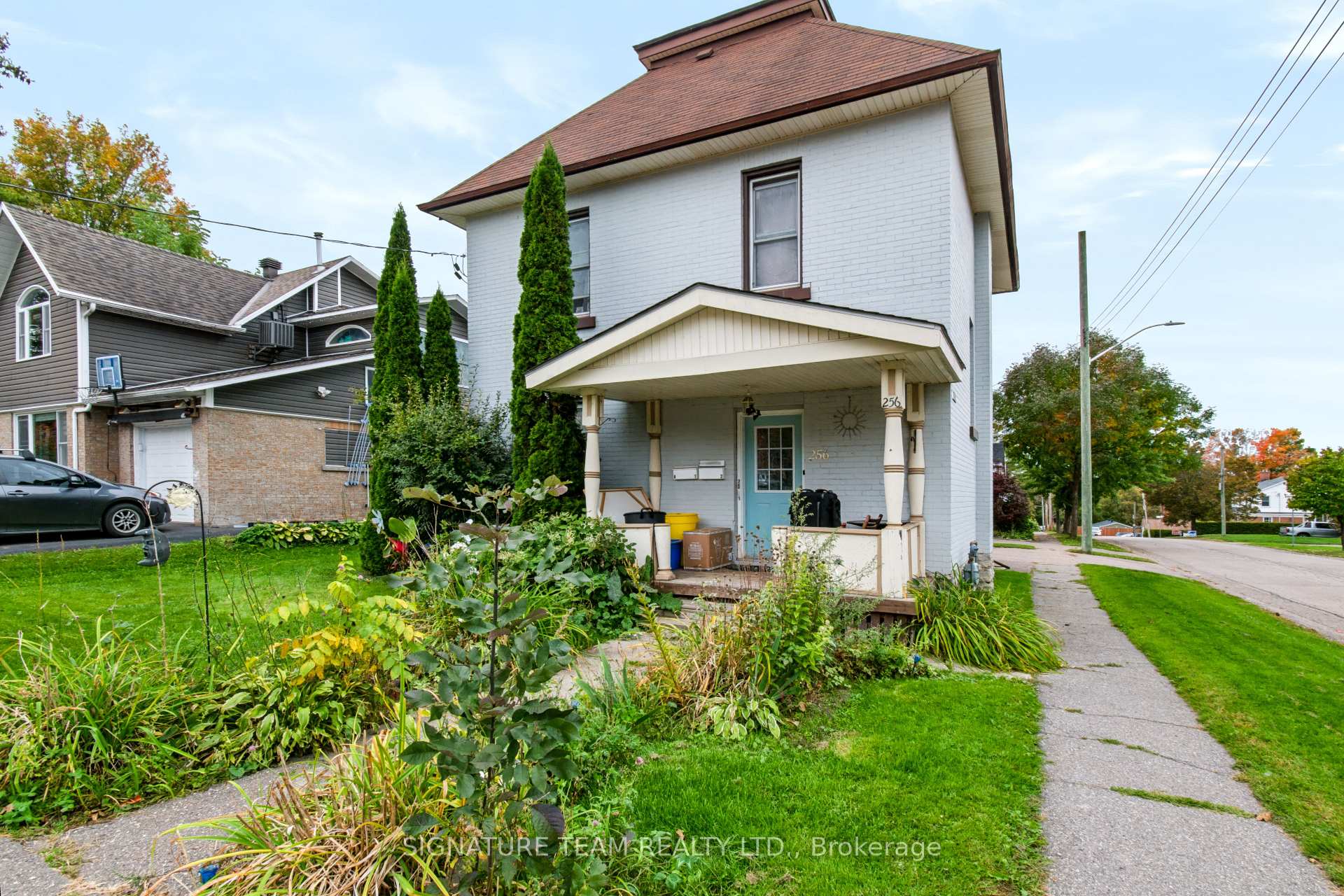 Photo 3 of 256 Maple Avenue, Pembroke, Pembroke — HOMEH