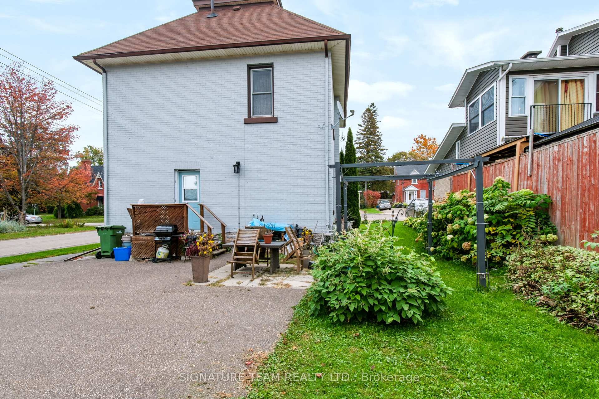 Photo 6 of 256 Maple Avenue, Pembroke, Pembroke — HOMEH