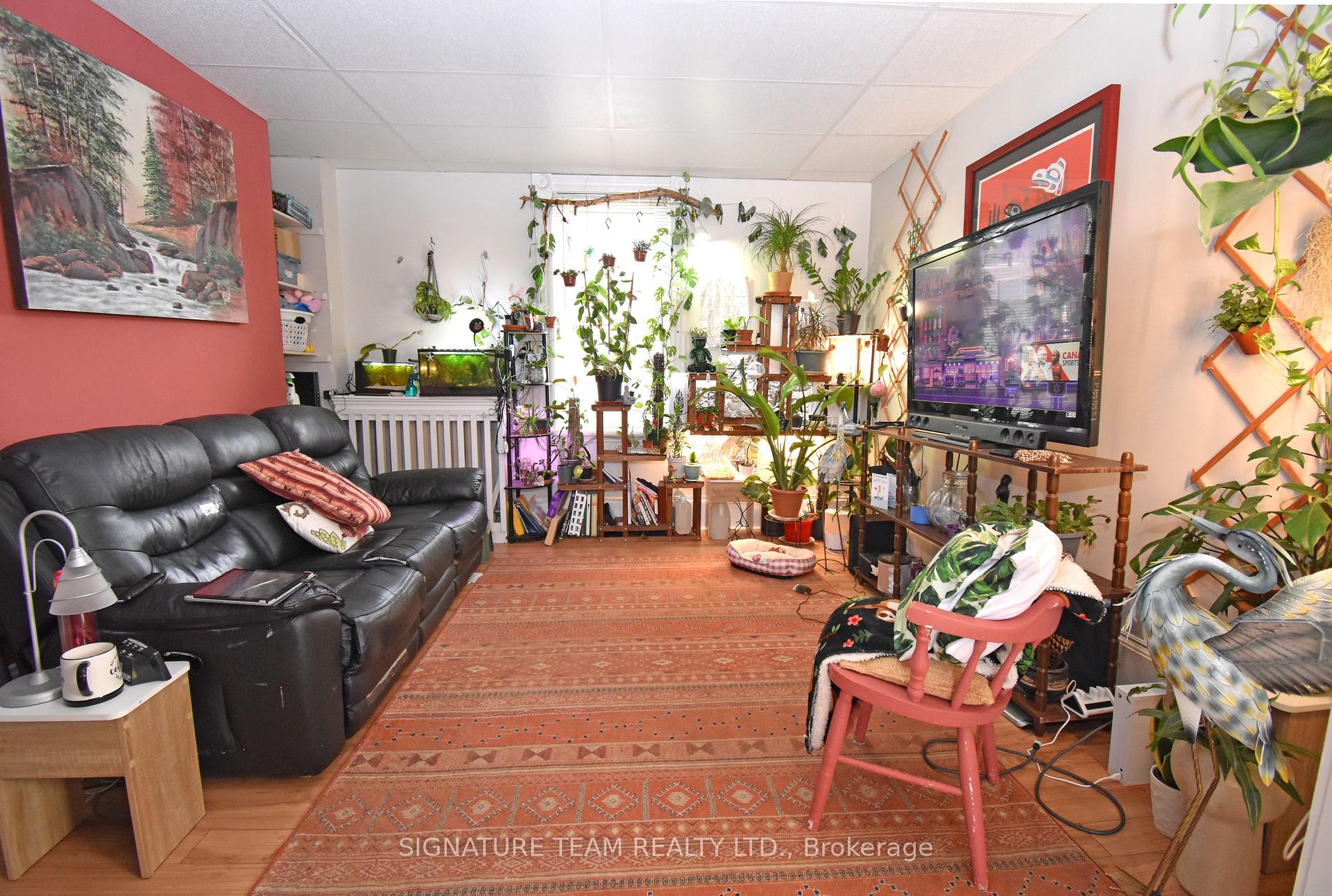 Photo 9 of 256 Maple Avenue, Pembroke, Pembroke — HOMEH