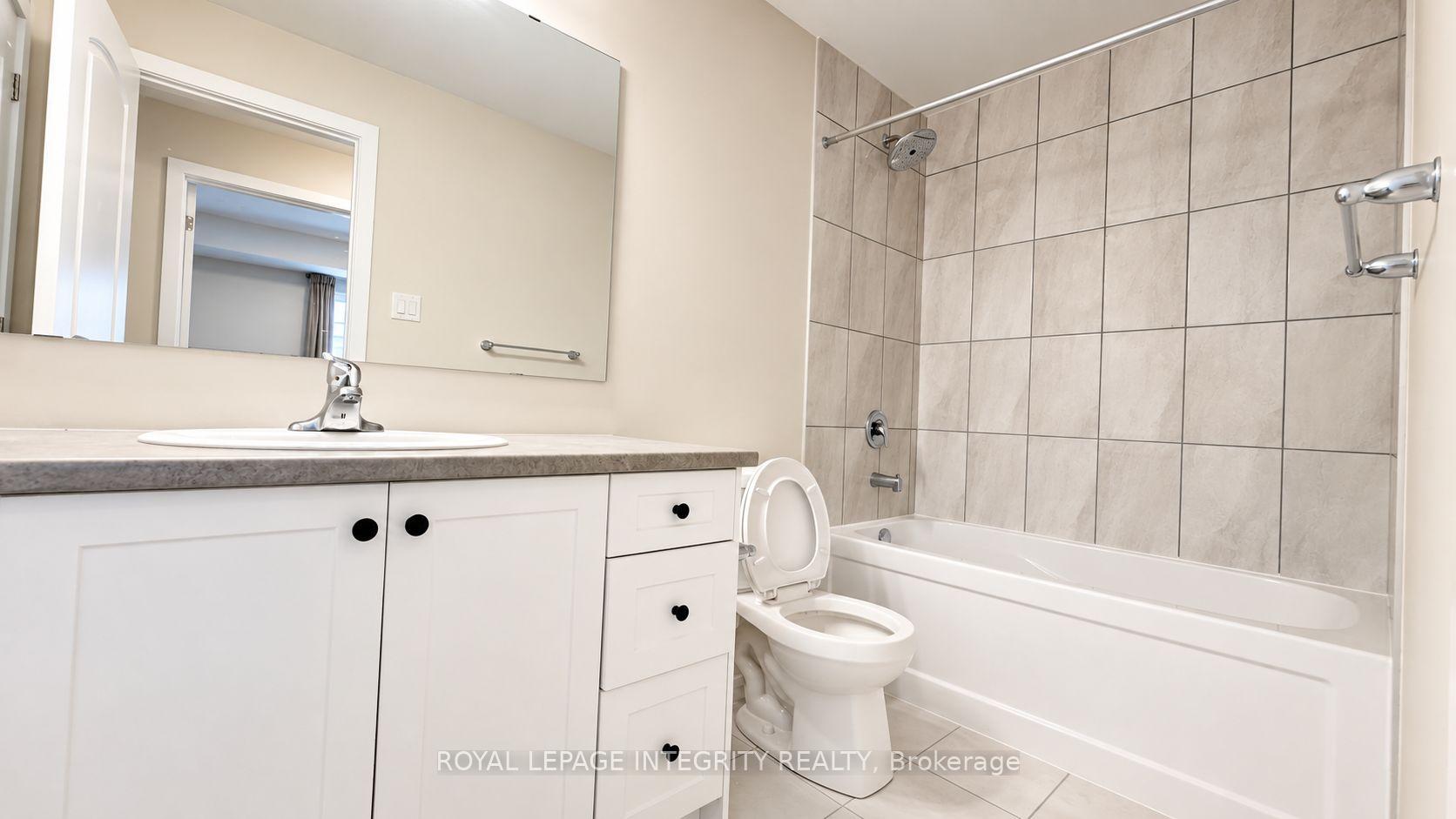 Photo 14 of 515 Celestine Private, Ottawa, Barrhaven - Heritage Park — HOMEH