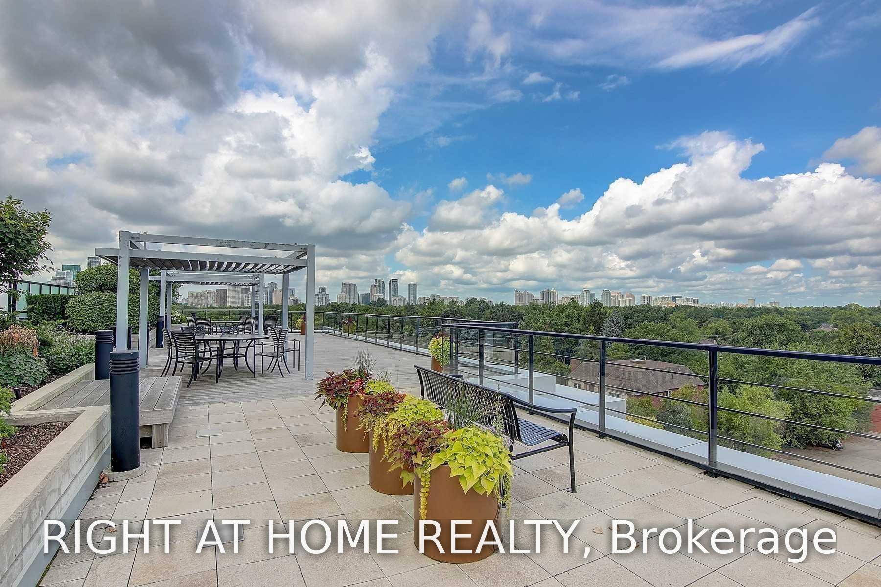 Photo 15 of Unit 224, 21 Clairtrell Road, North York, Willowdale East — HOMEH