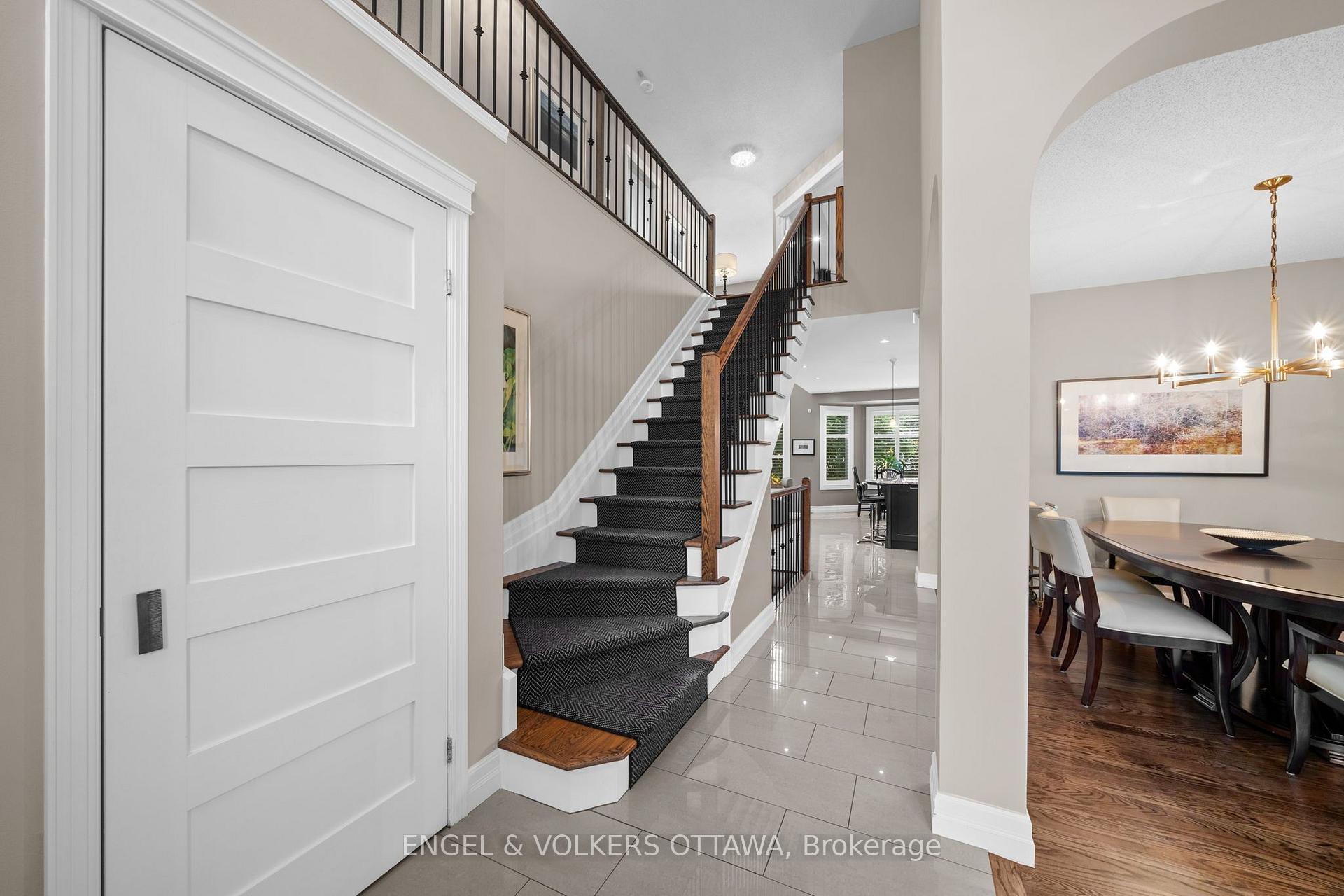 Photo 9 of 18 Pondhollow Way, Ottawa, Barrhaven - Stonebridge — HOMEH