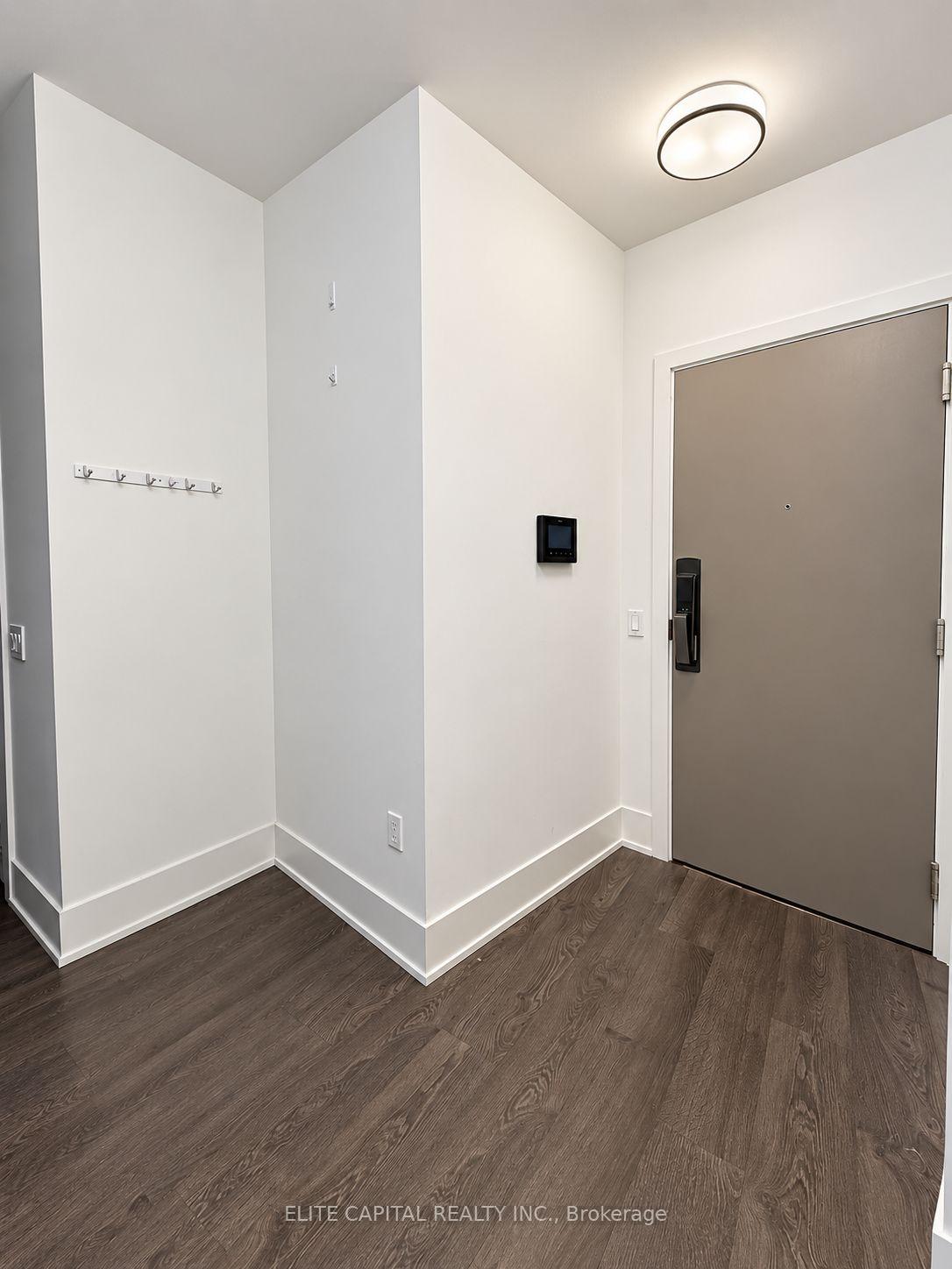 Photo 2 of Unit 3813, 10 York Street, Toronto, Waterfront Communities — HOMEH