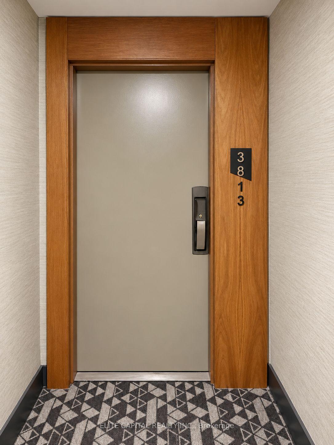 Photo 9 of Unit 3813, 10 York Street, Toronto, Waterfront Communities — HOMEH
