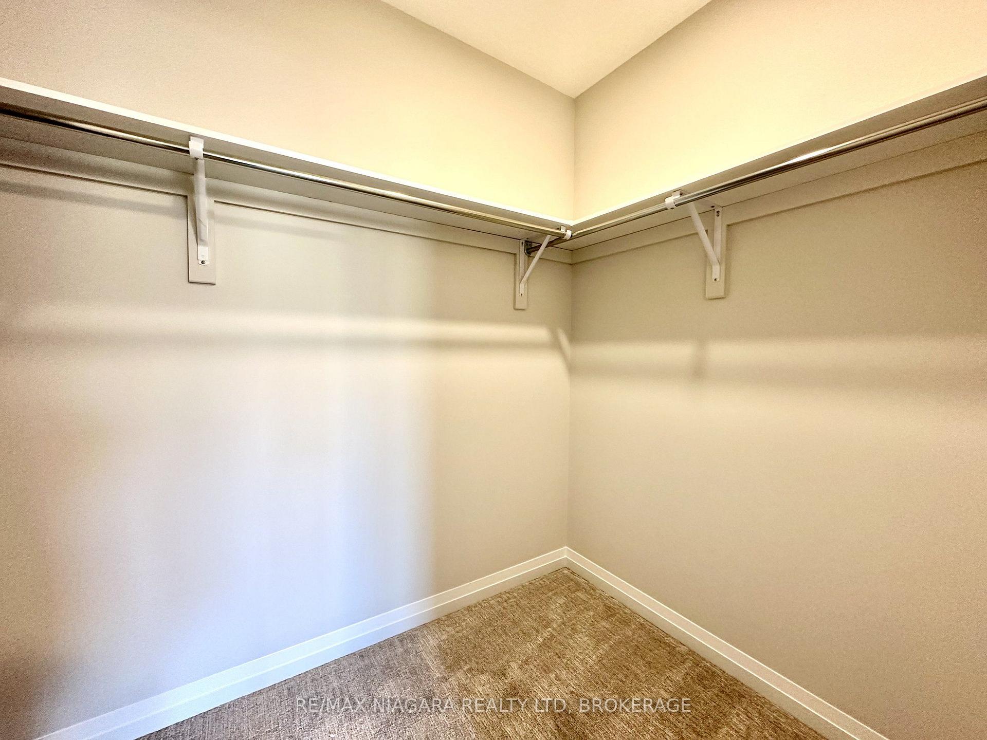 Photo 15 of 49 Saffron Way, Pelham, Fonthill — HOMEH